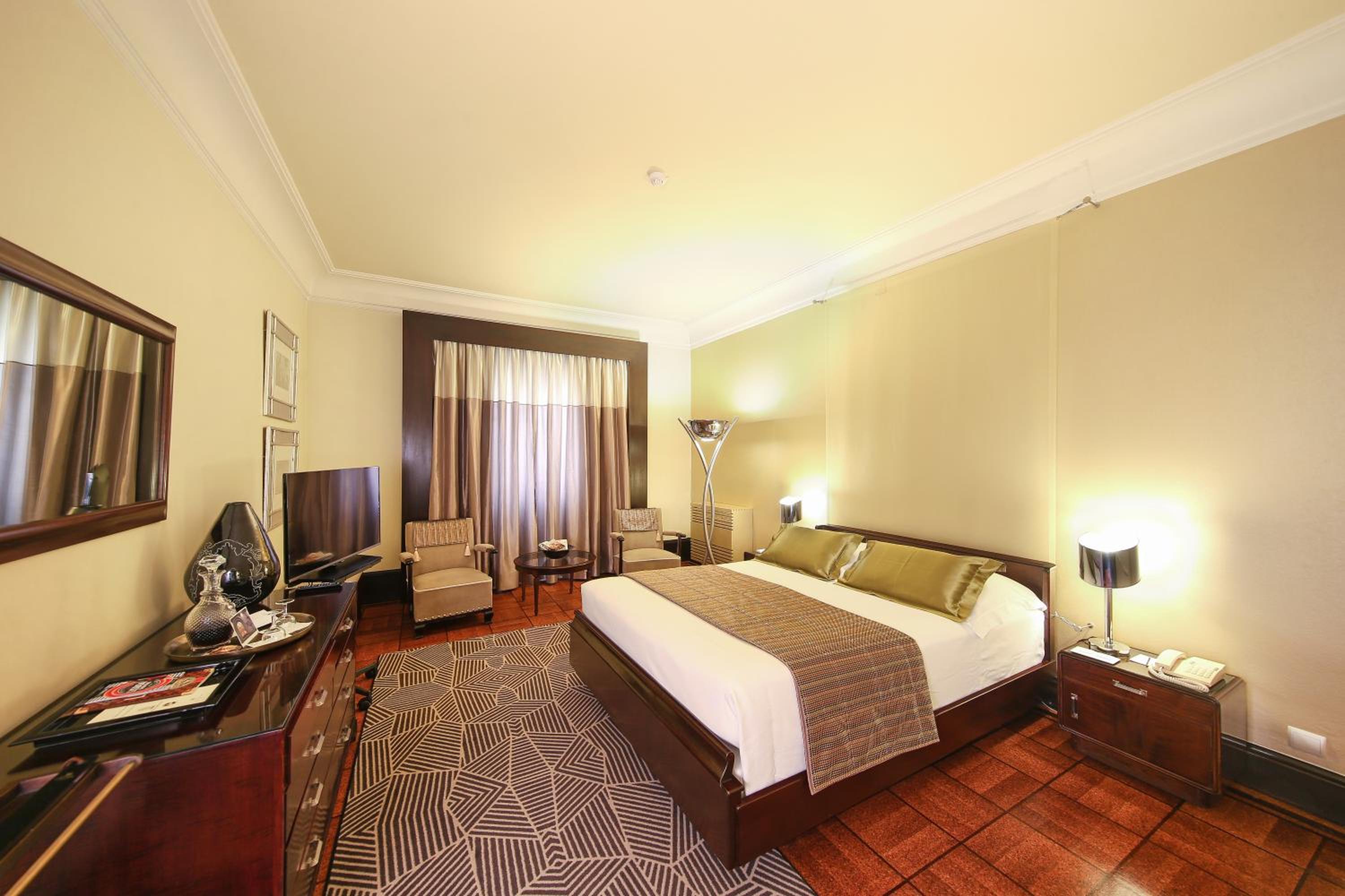 Junior Suite - Photo 1