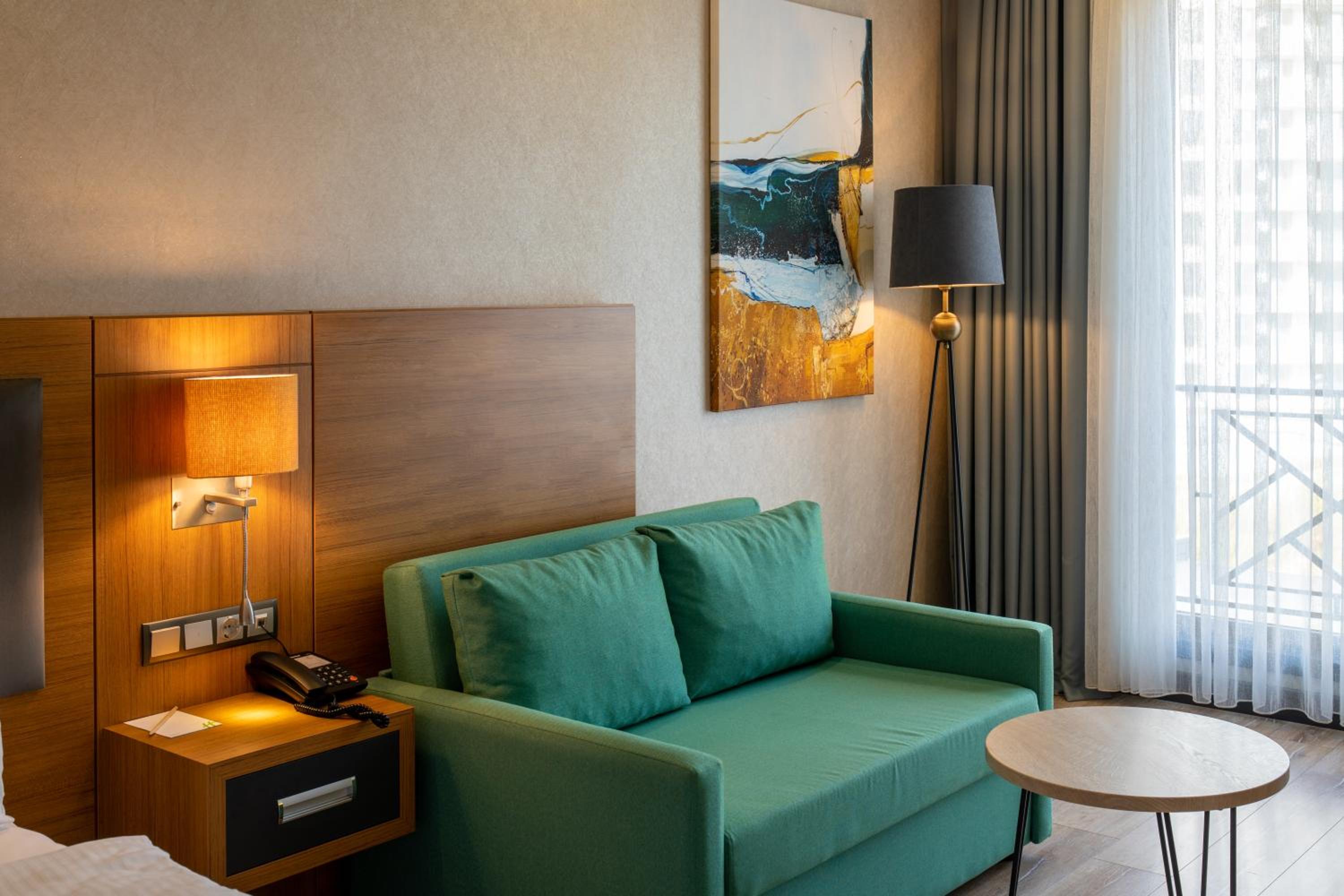 Premium King Room with Sofa Bed - Non-Smoking