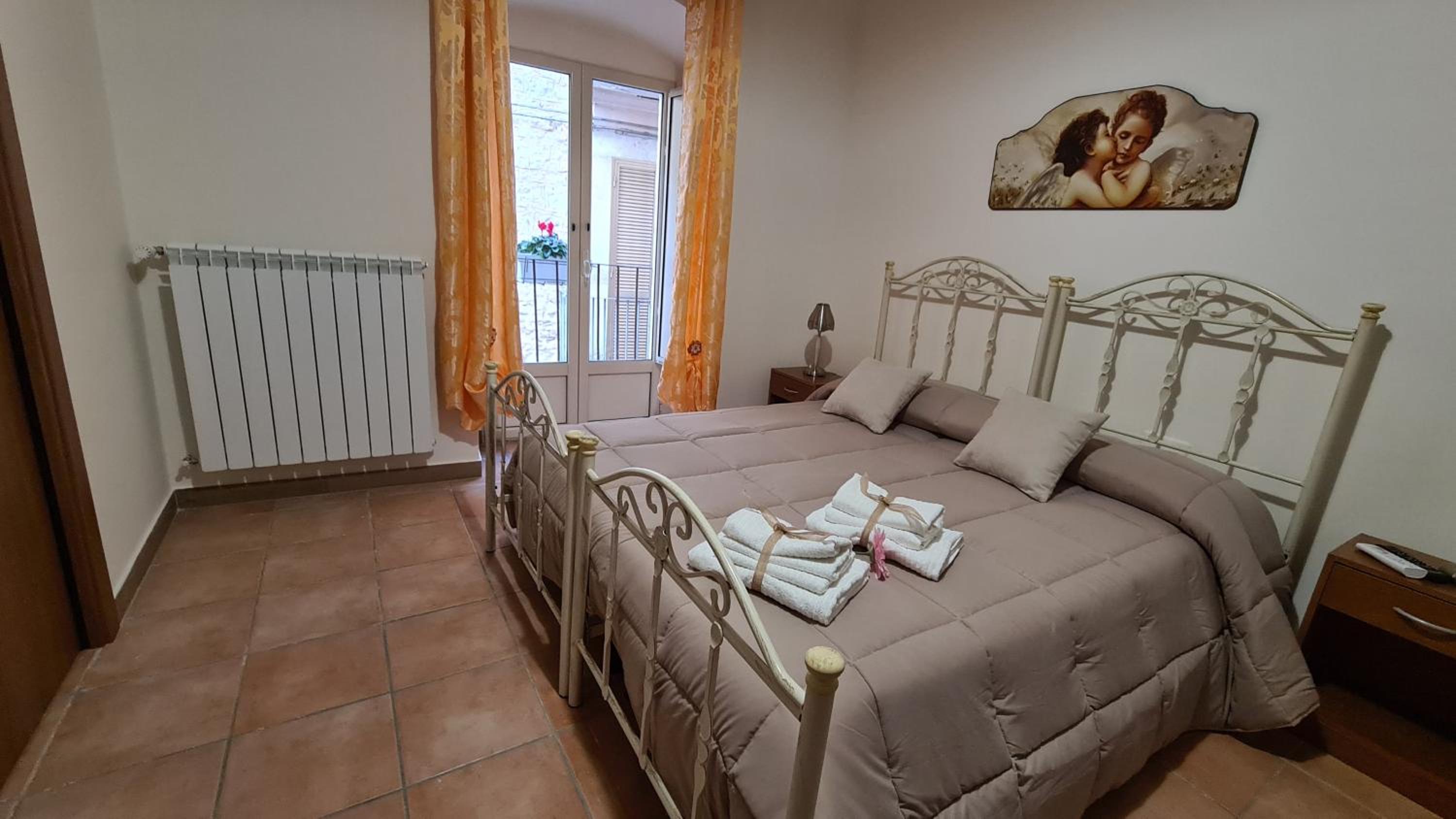 Triple Room With Private Bathroom photo 3