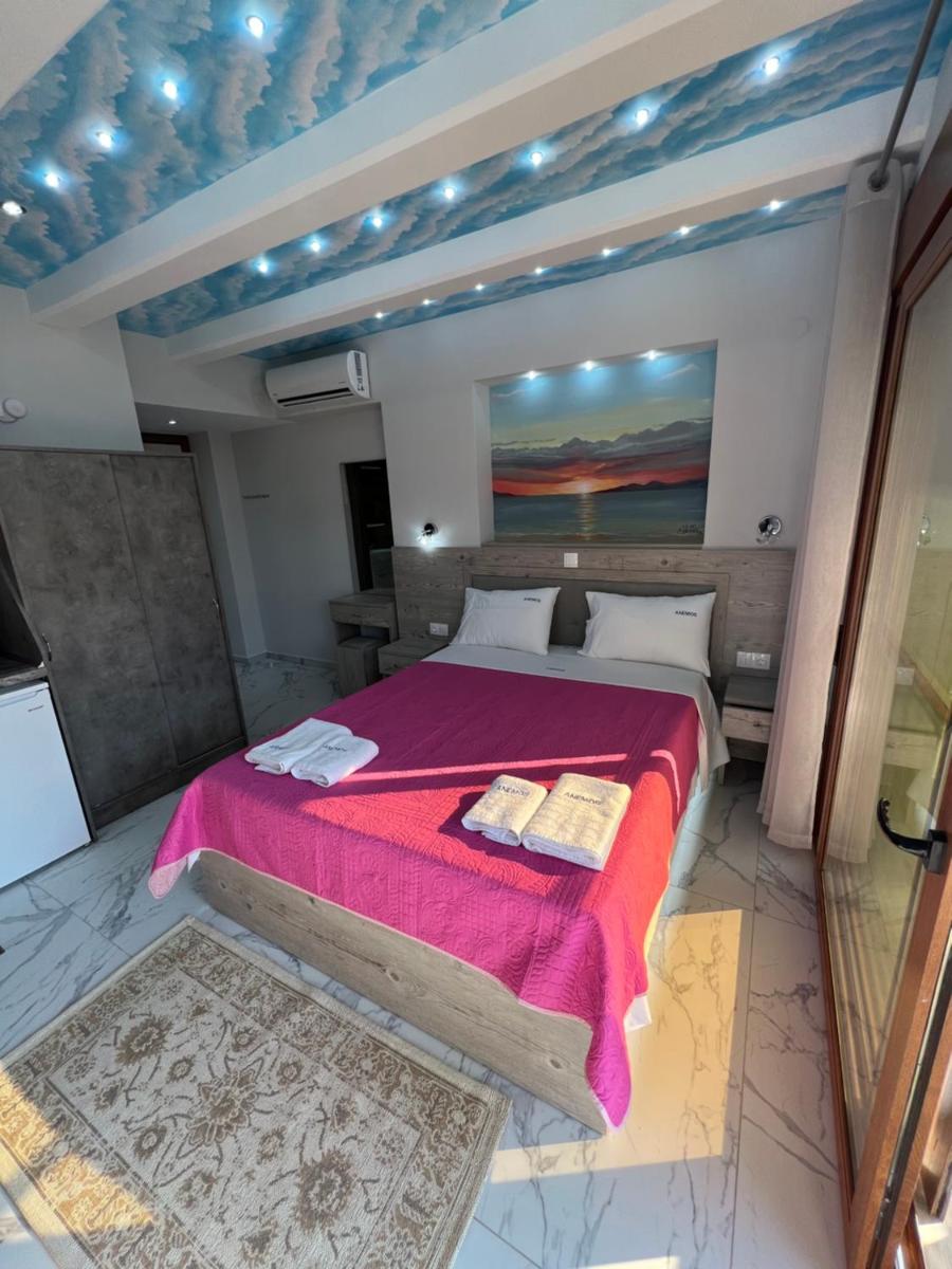 Double Room with Balcony (2 Adults + 1 Child)