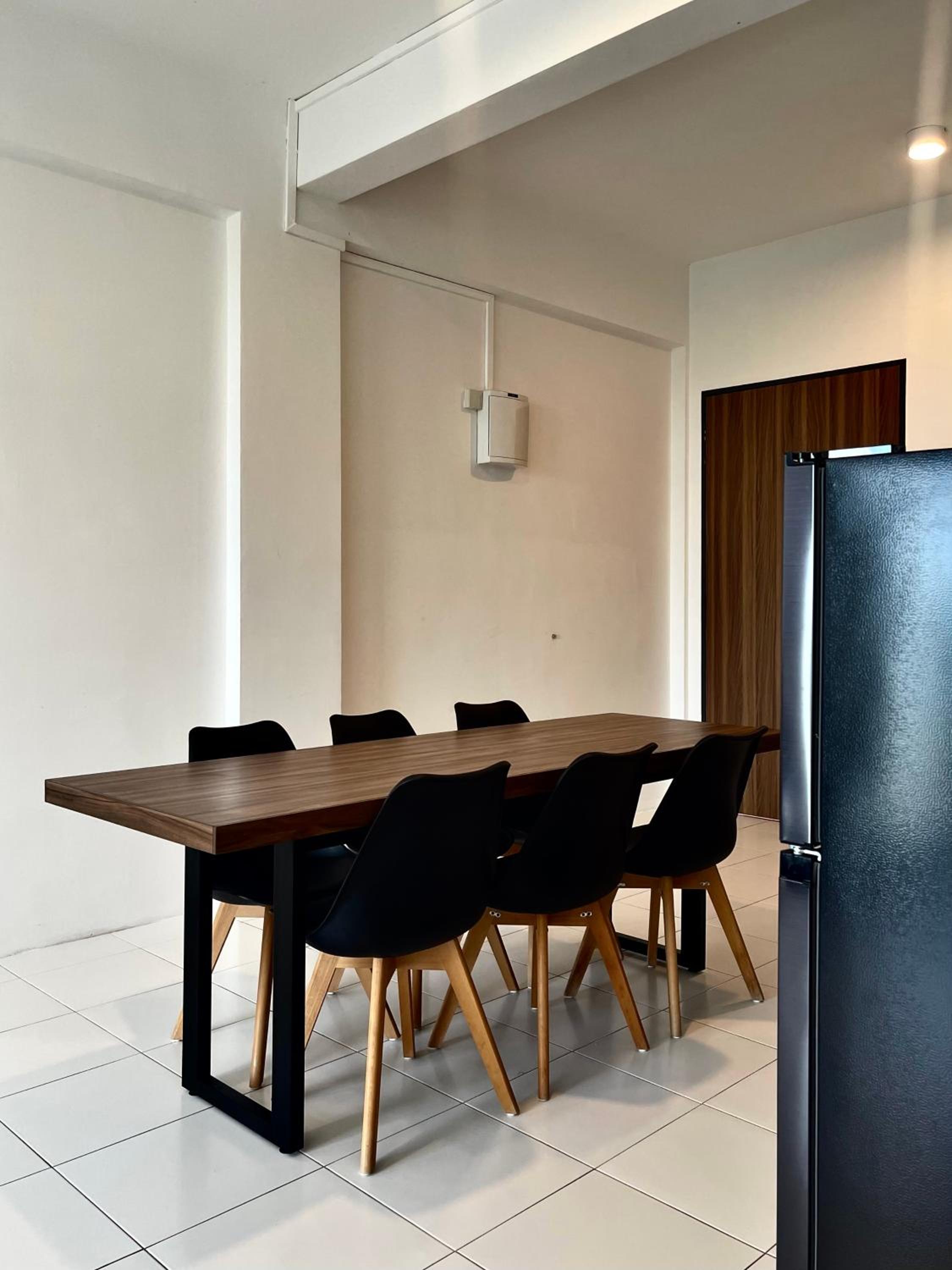 Three-Bedroom Apartment - Photo 56