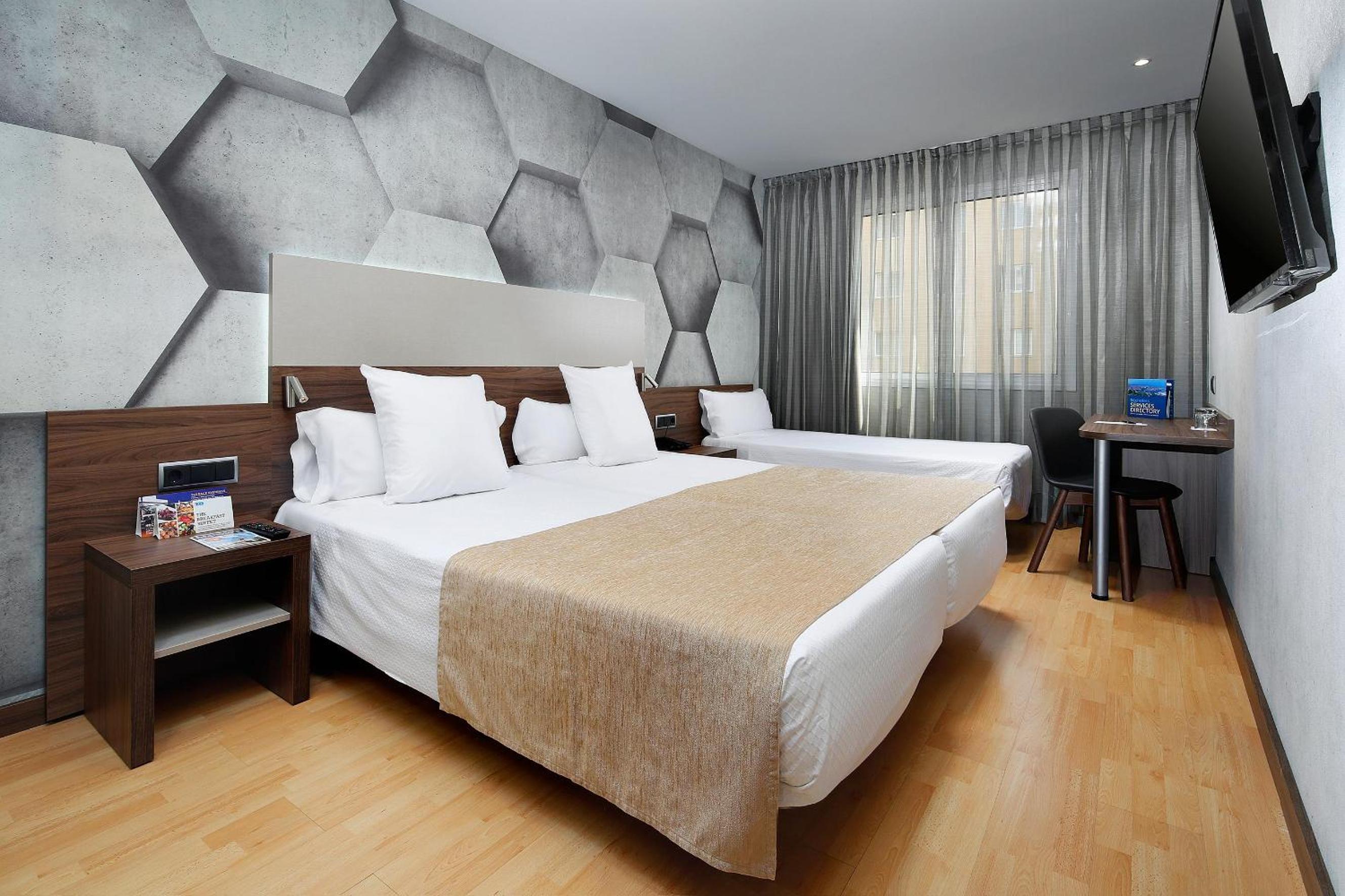 Habitación Doble con Cama Extra (3 Adultos)
