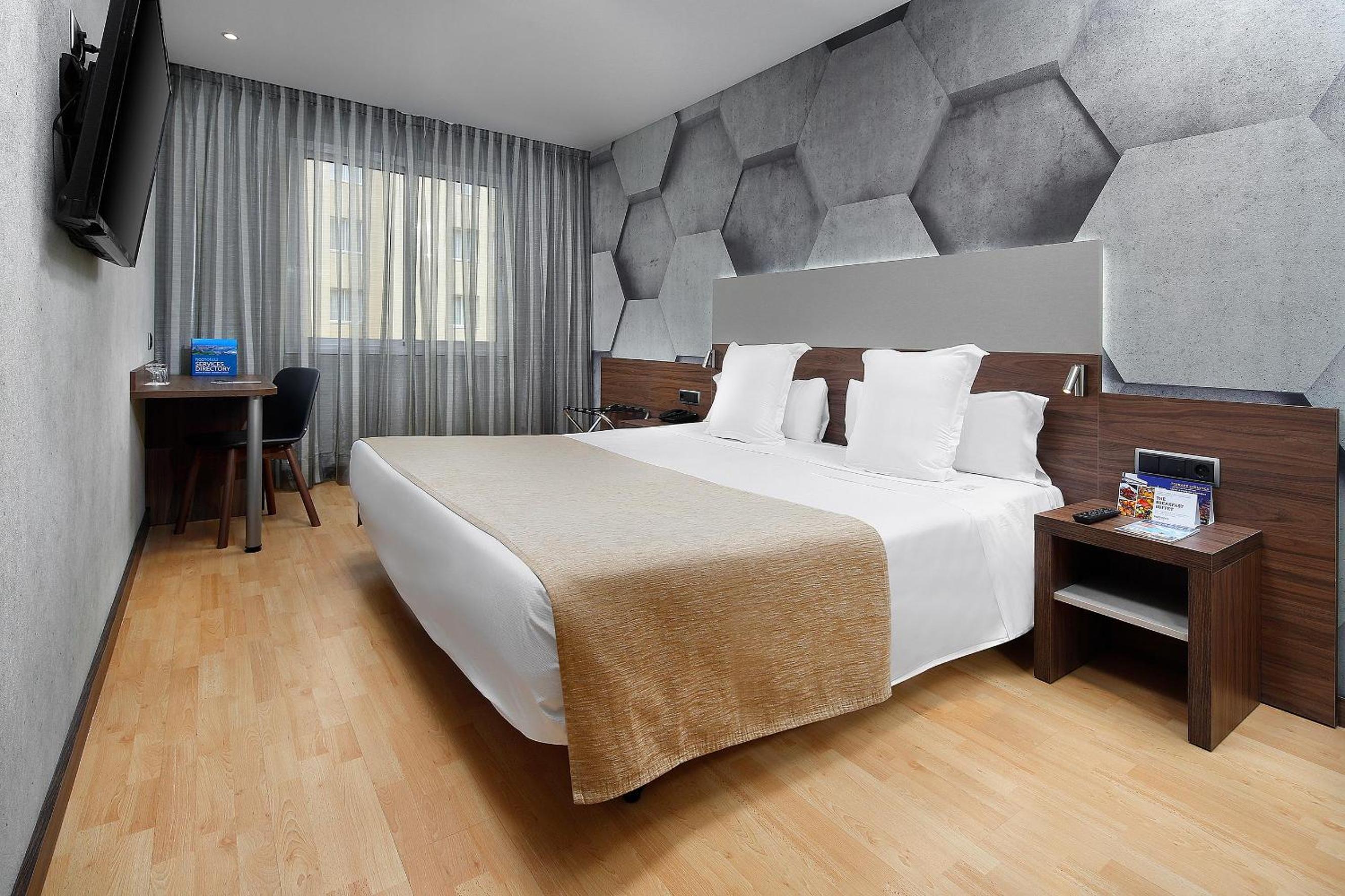 Twin Room (1 Adult) photo 3