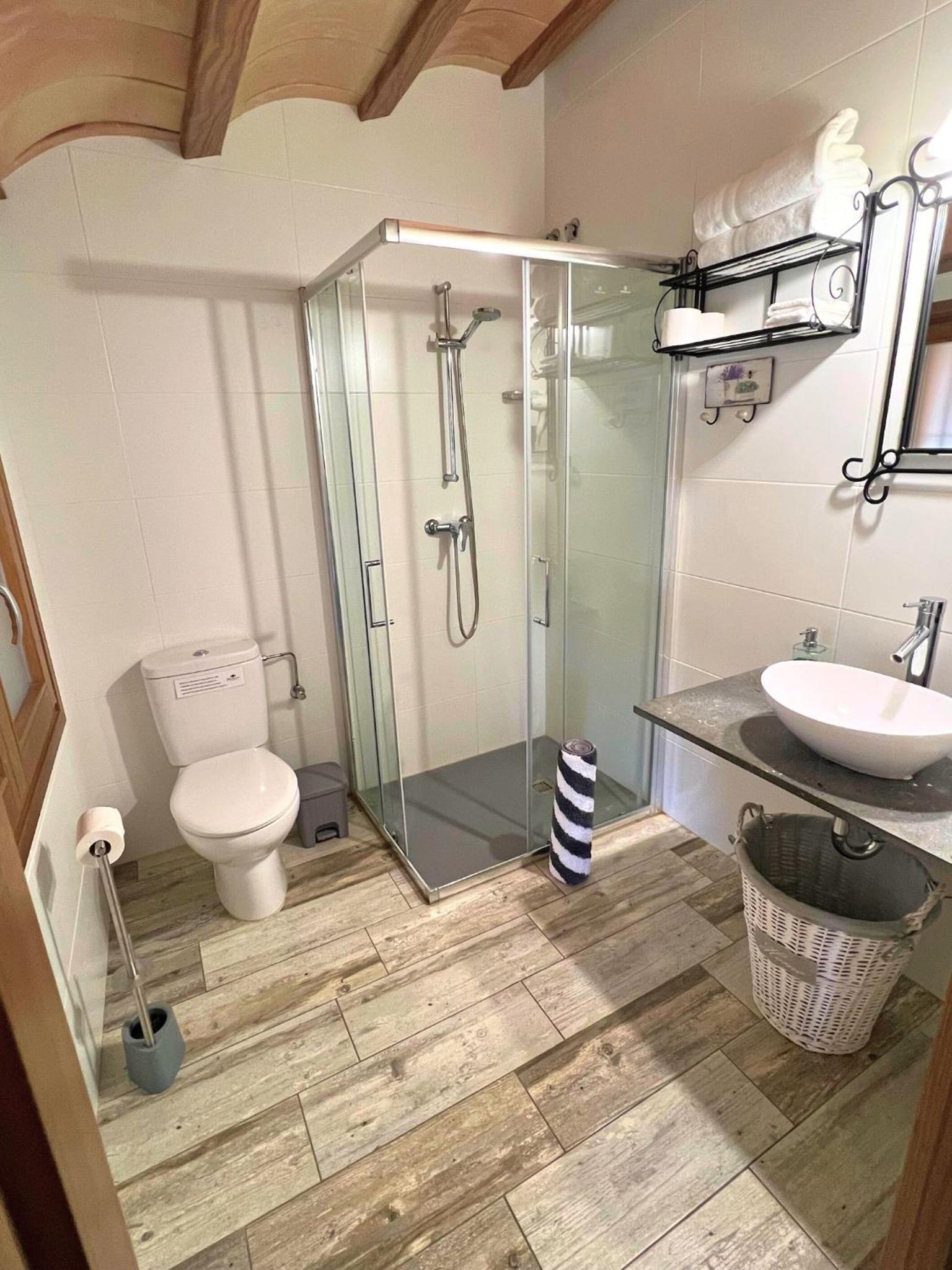 Double Room with Balcony photo 2