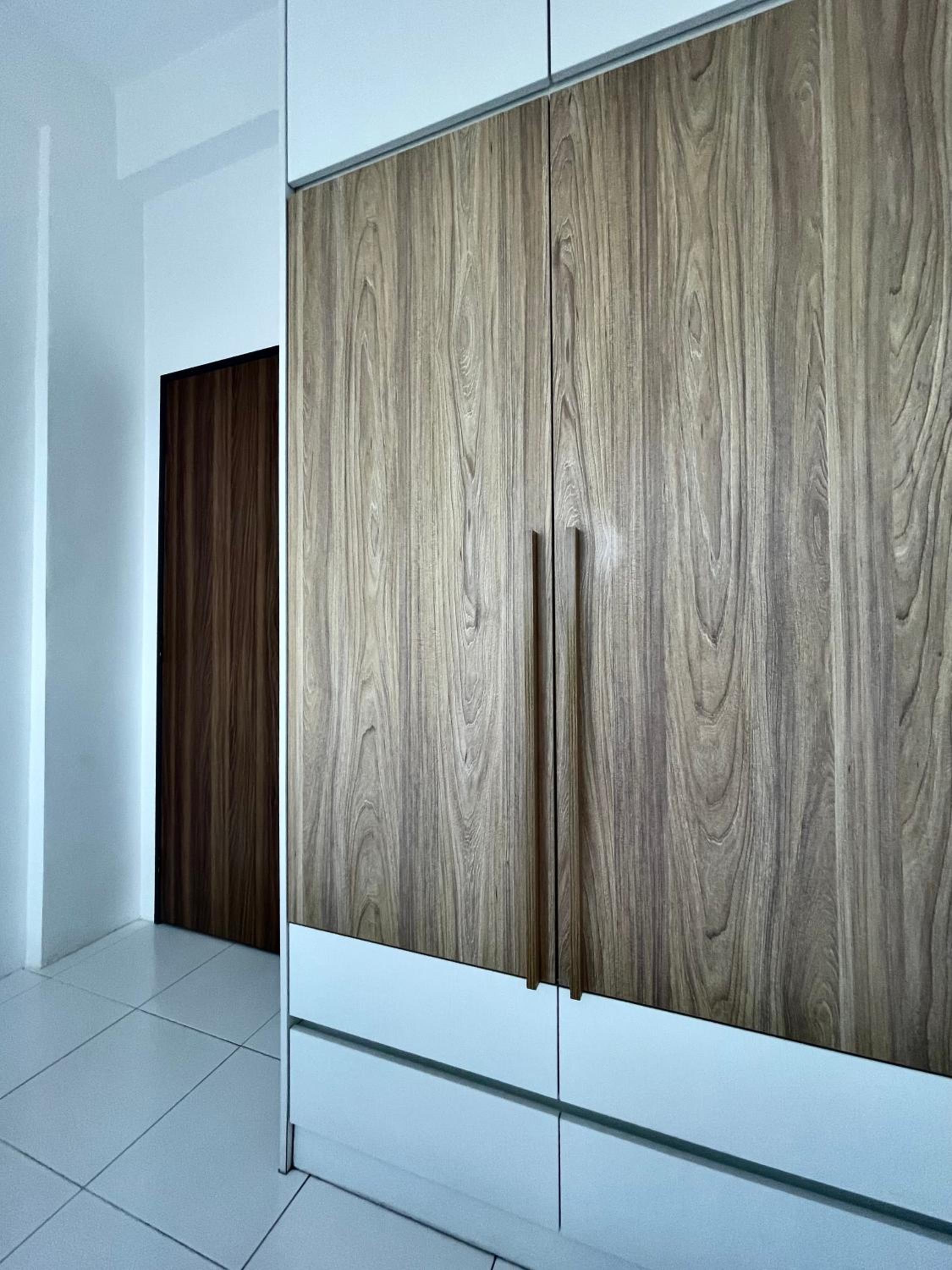 Three-Bedroom Apartment - Photo 16
