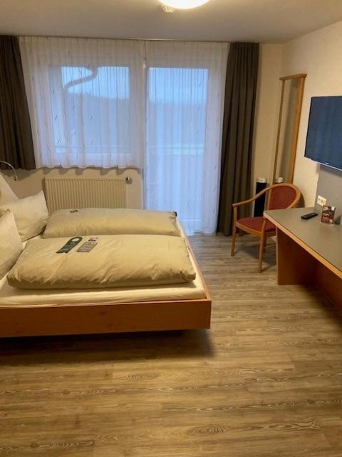 Double Room with Balcony photo 3