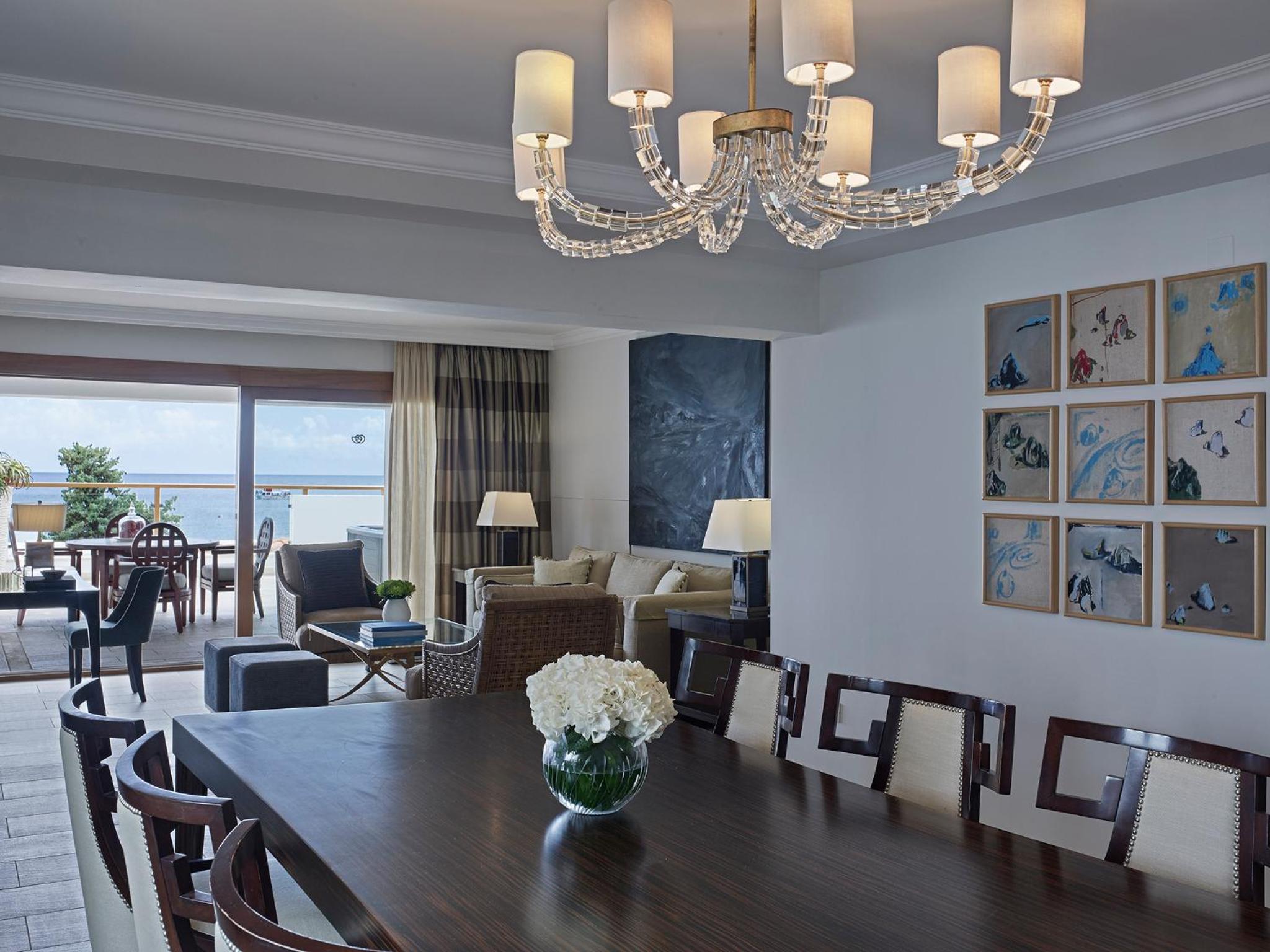 Premium Unique Suite
