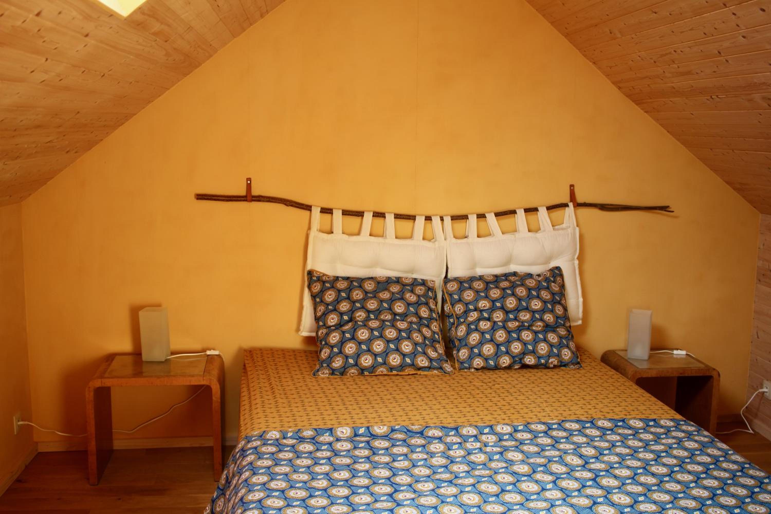 One-Bedroom House photo 1