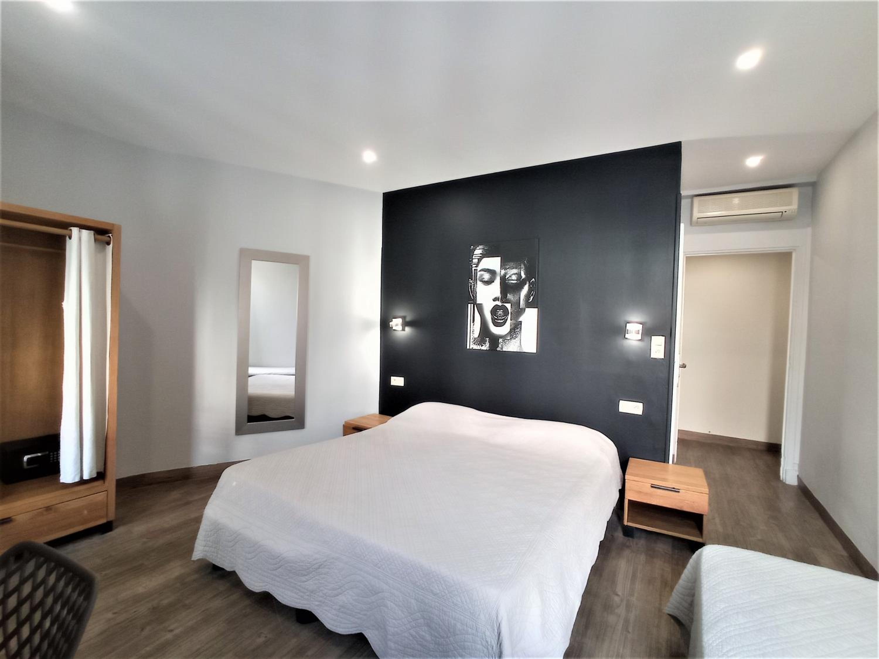Triple Room - Photo 1