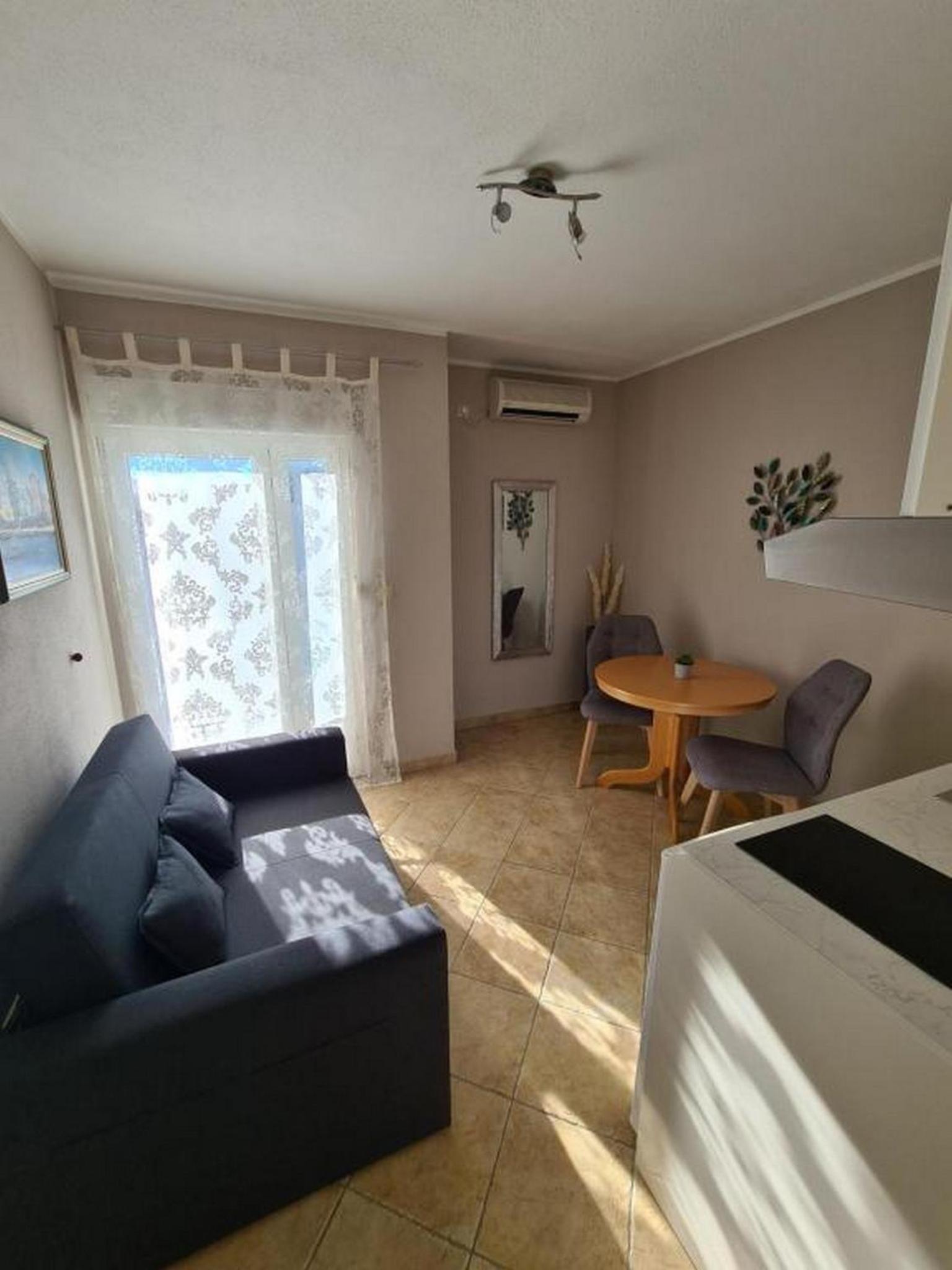 Superior One-Bedroom Apartment with Balcony