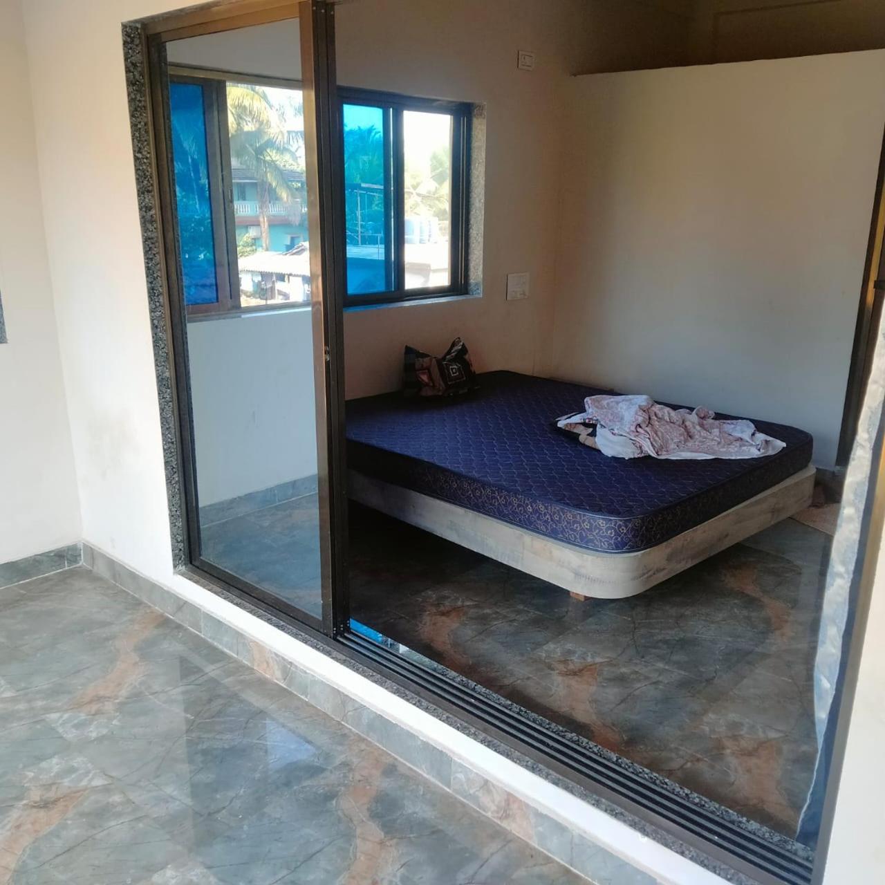 Deluxe King Room photo 1