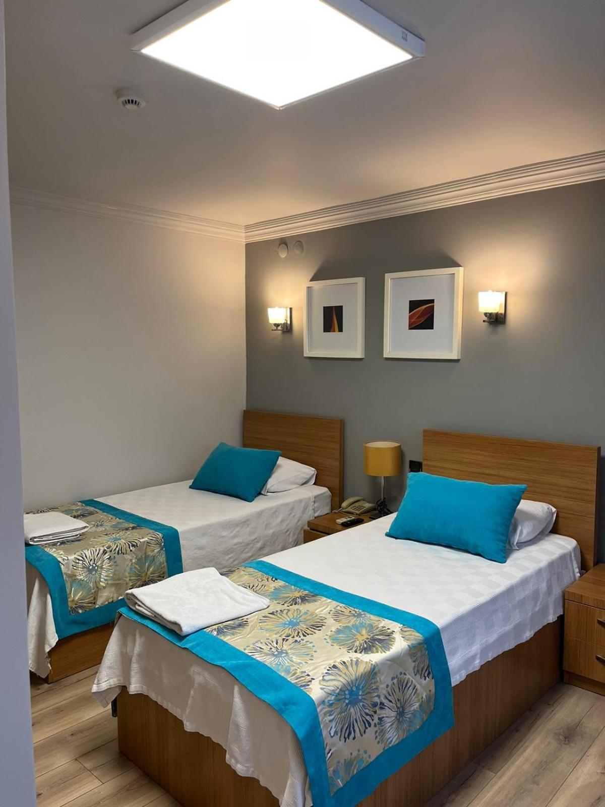 Standard Triple Room - Photo 1