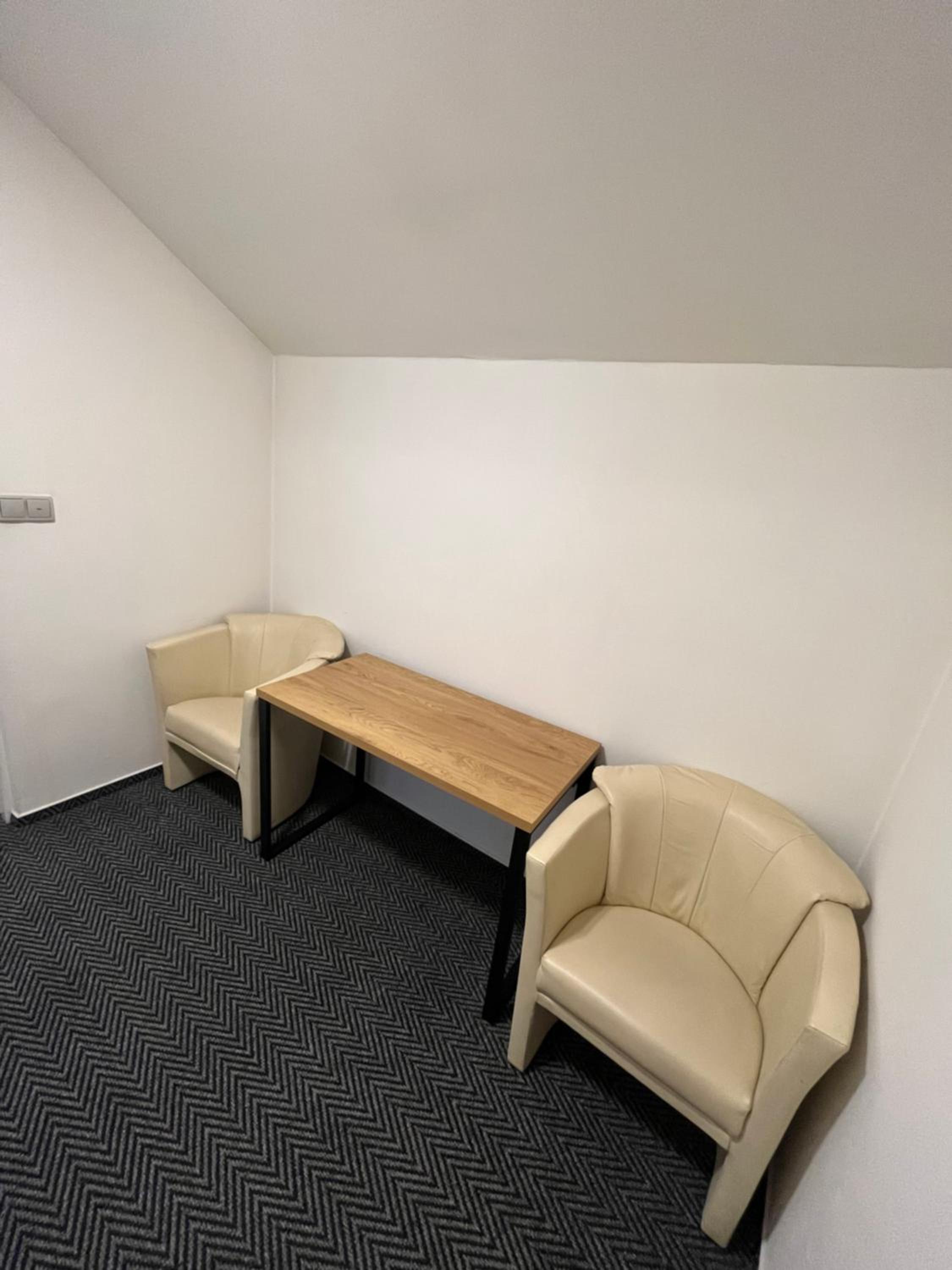 Deluxe Apartment photo 2
