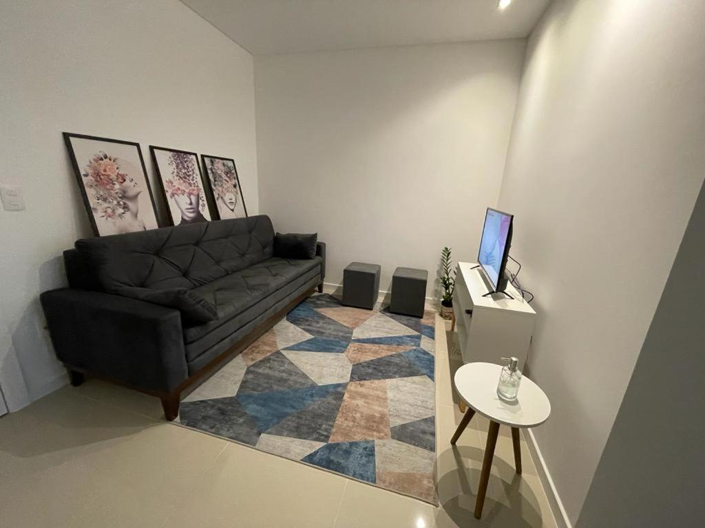 Apartment with Balcony photo 2