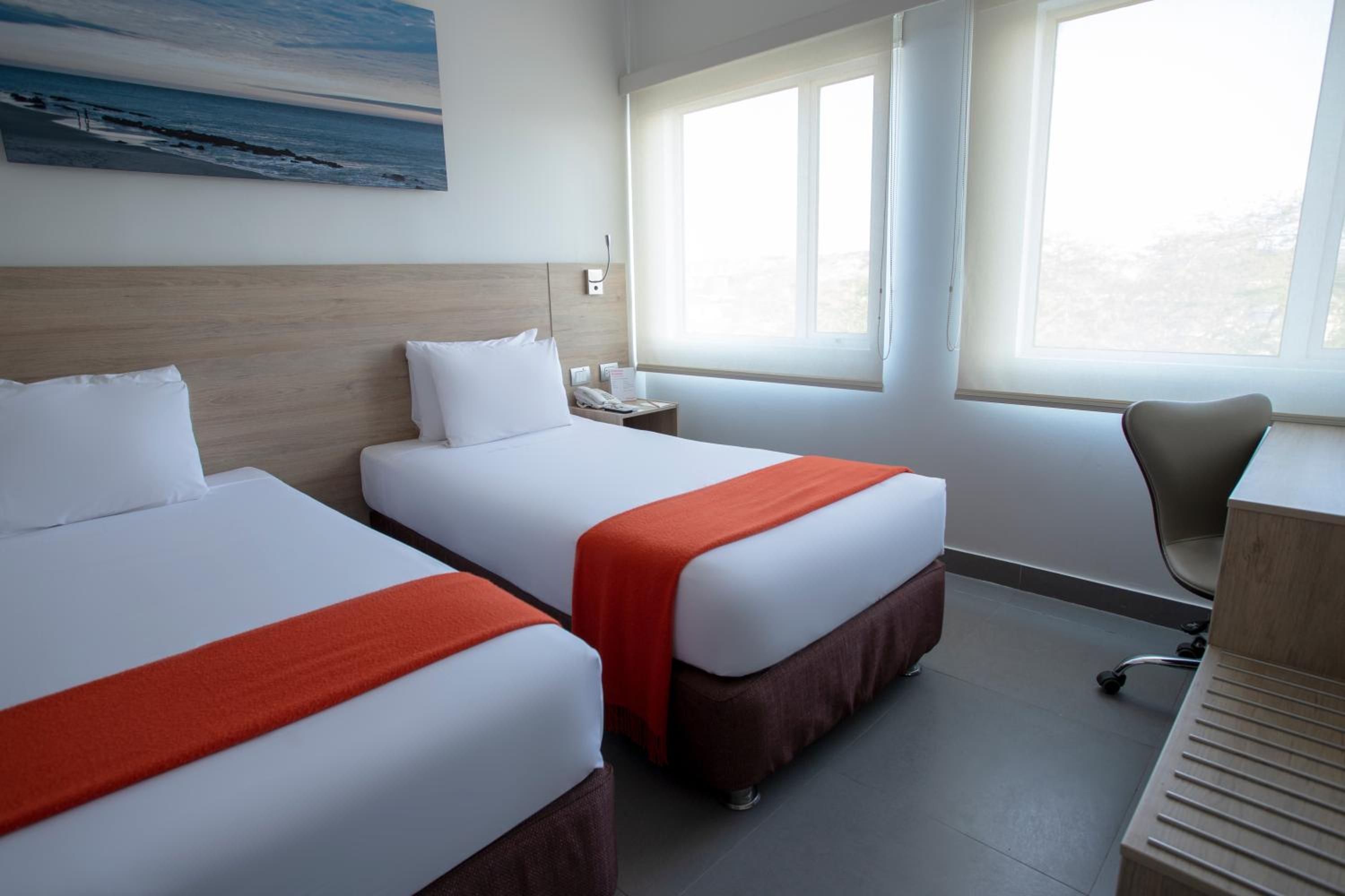 Standard Twin Room photo 1