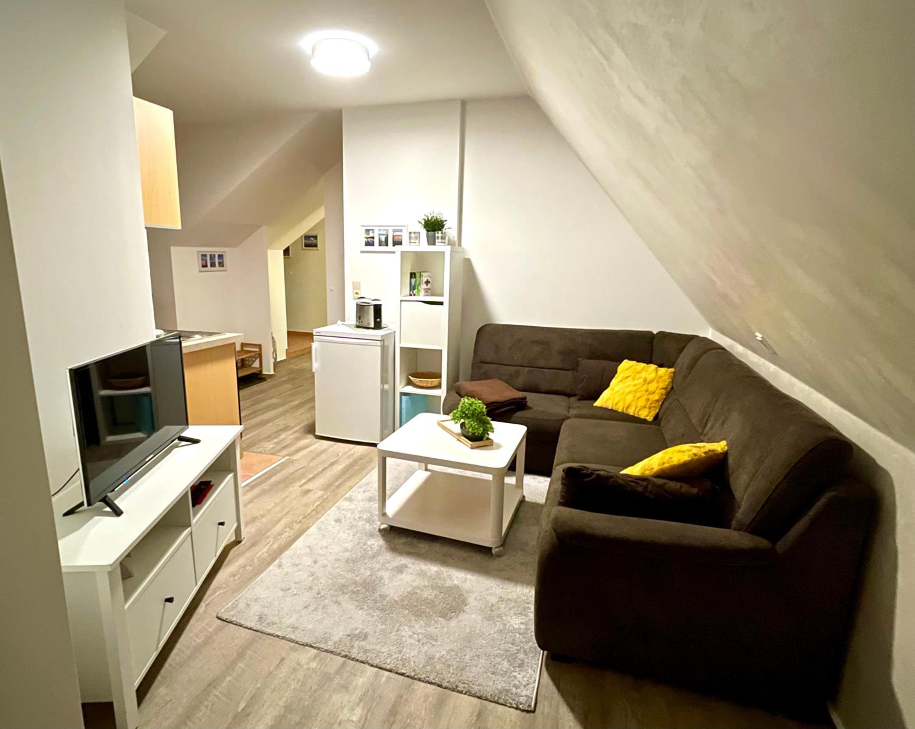 One-Bedroom Apartment photo 1