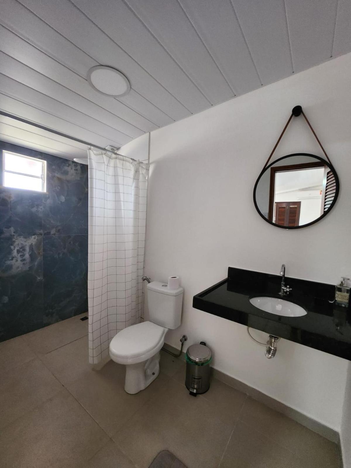Standard Suite - Photo 3