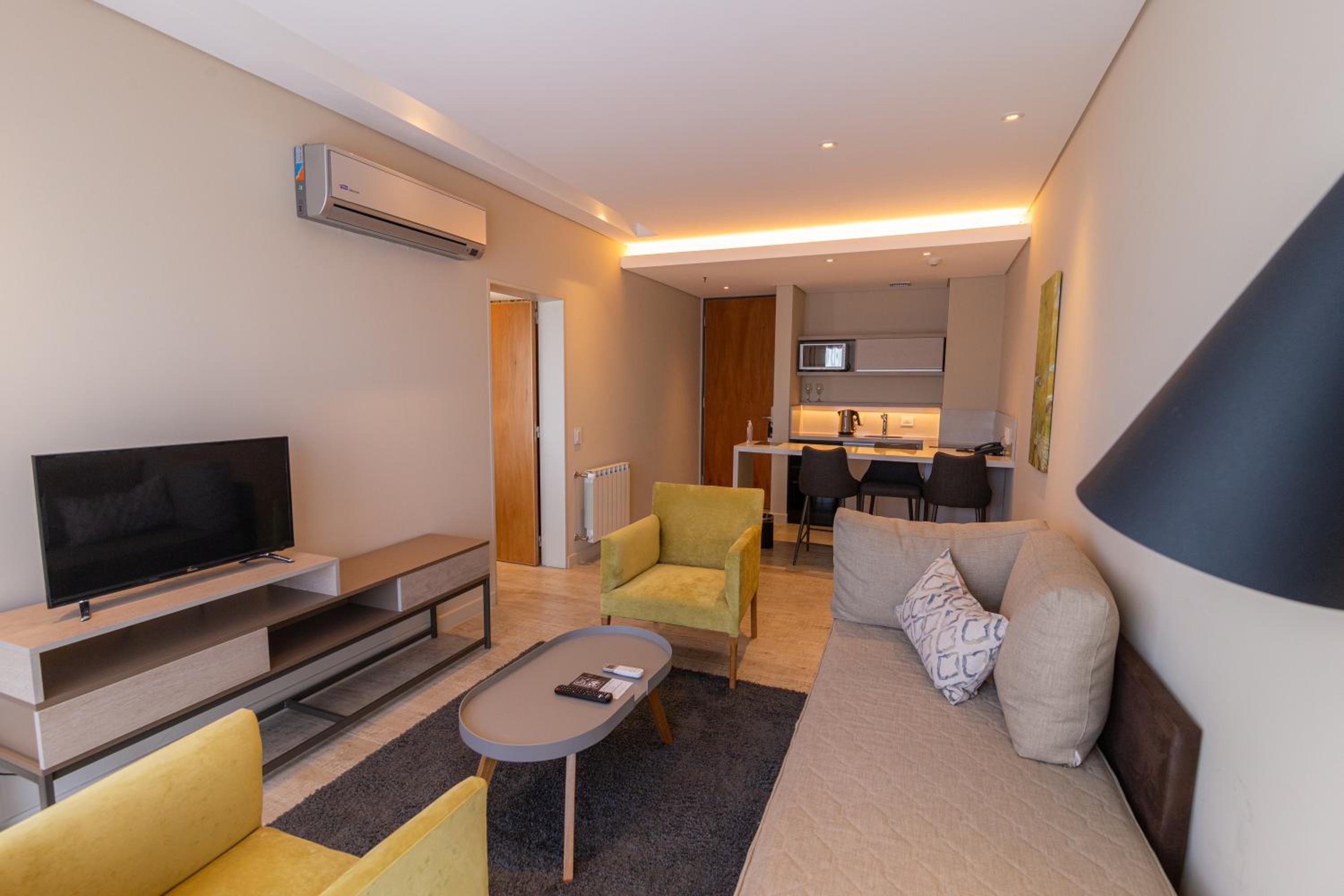 Executive Suite photo 2