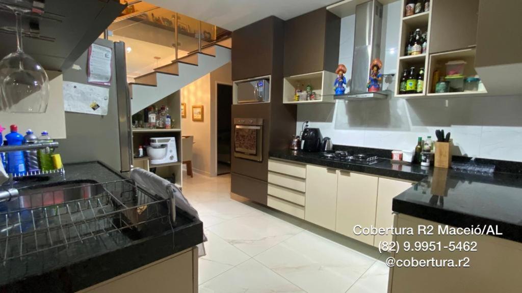 Apartment with Terrace - Photo 4
