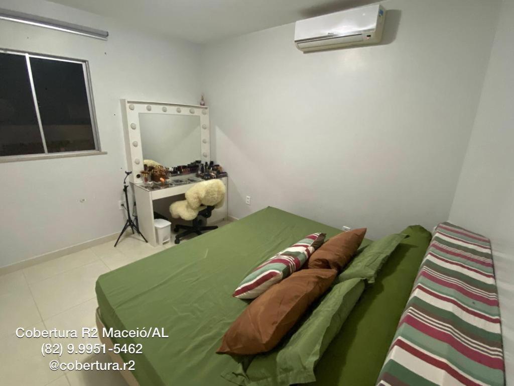 Apartment with Terrace - Photo 7