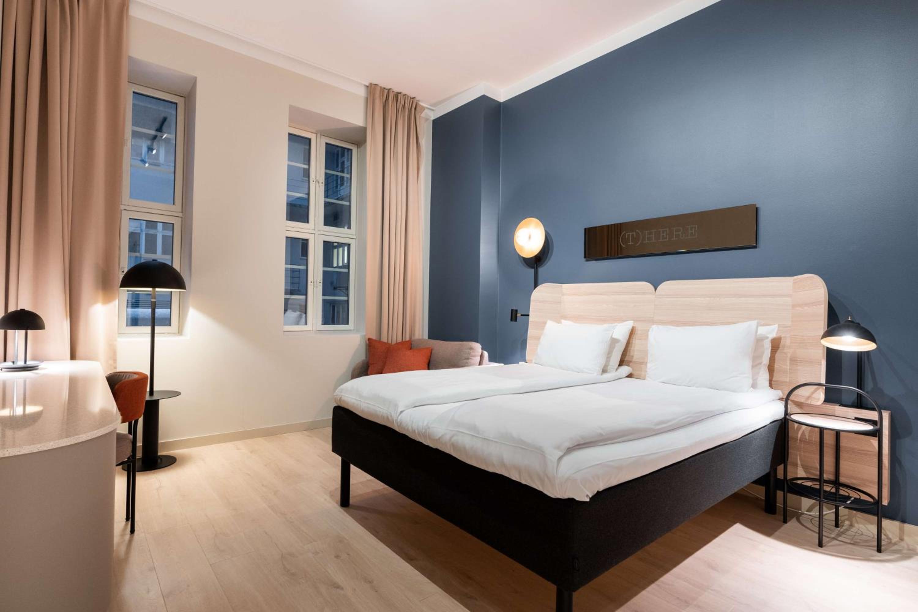 Standard Double Room - Photo 3