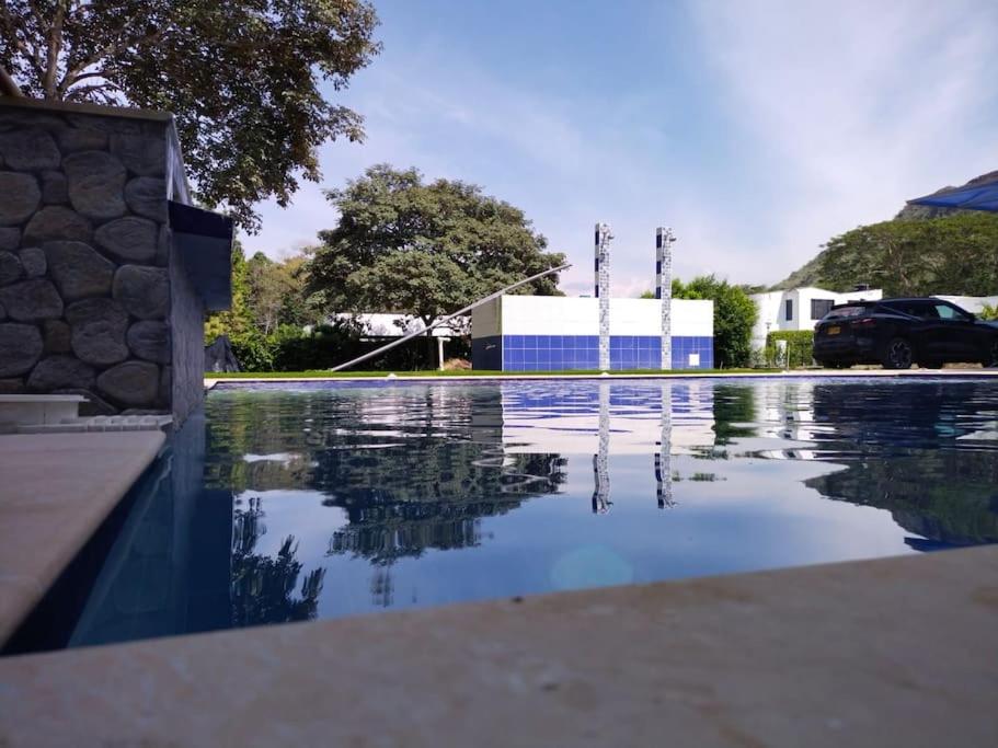 Villa photo 2