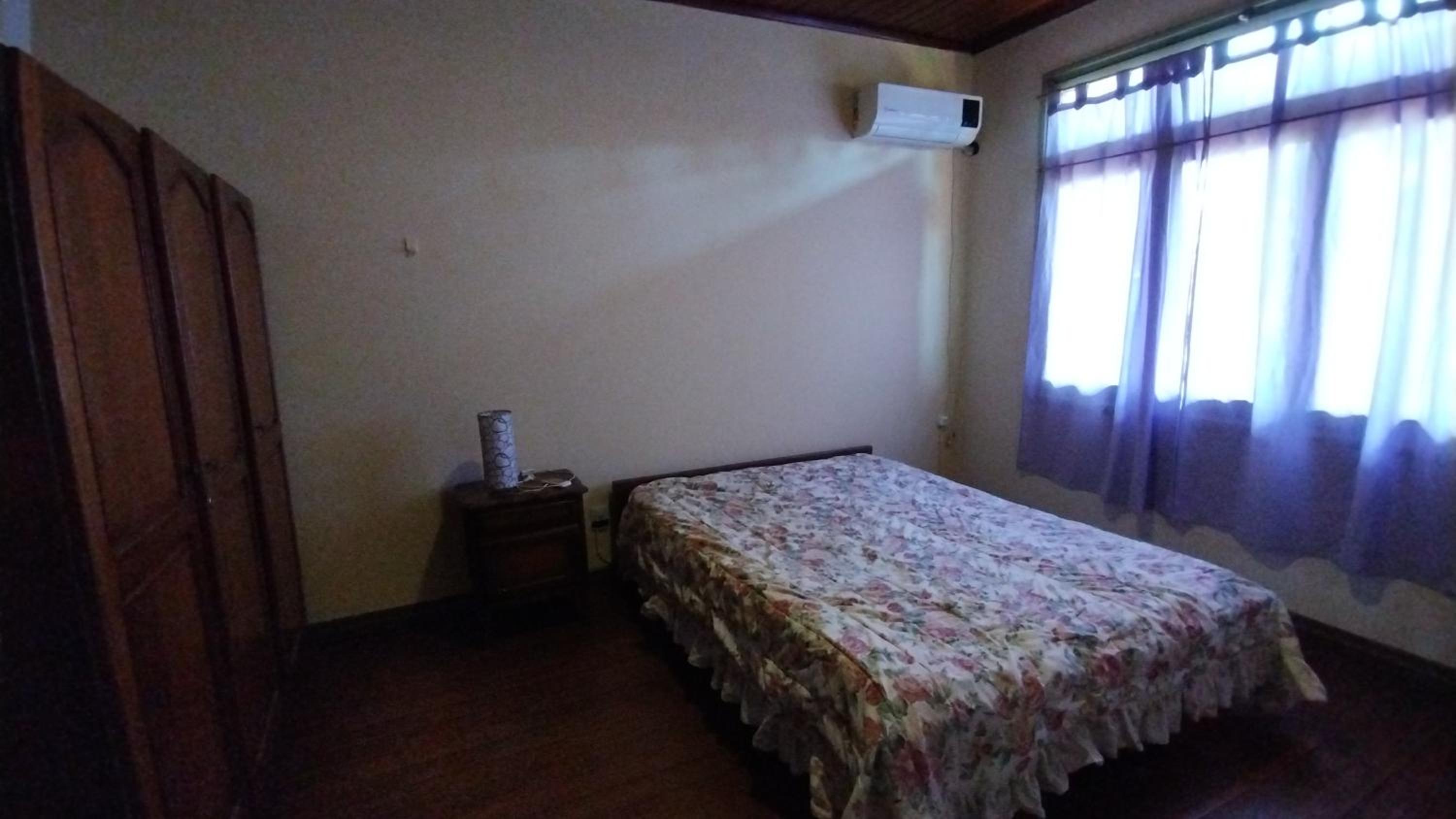 Three-Bedroom House photo 1