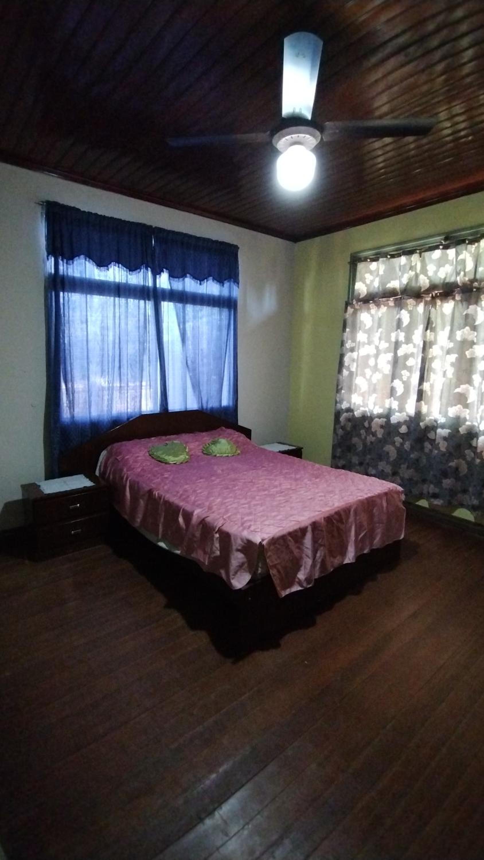 Three-Bedroom House photo 3