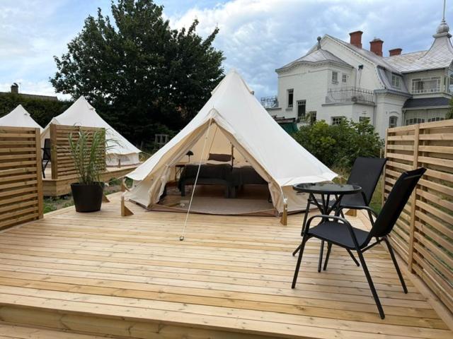 Tent