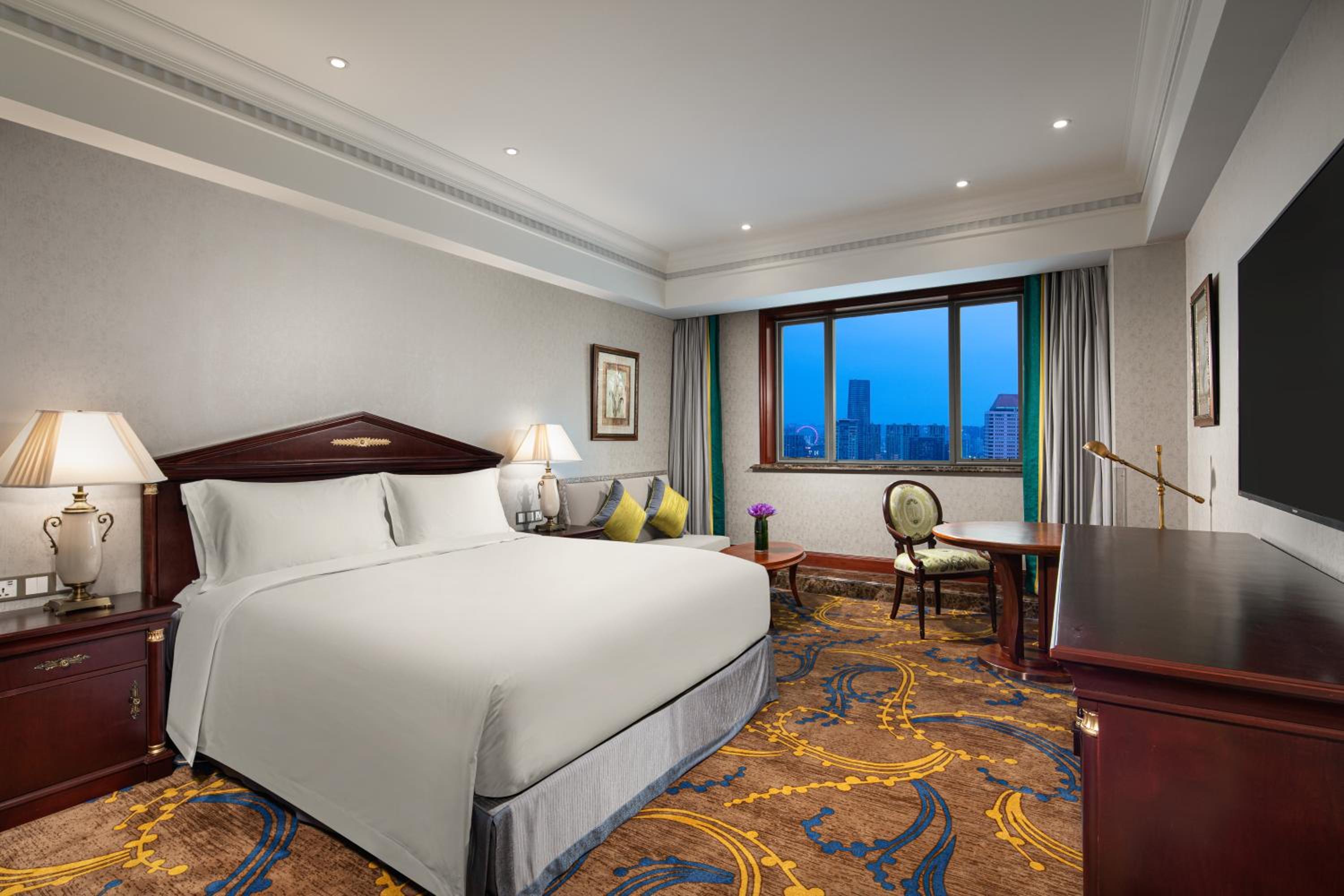 Standard King Room - High Floor