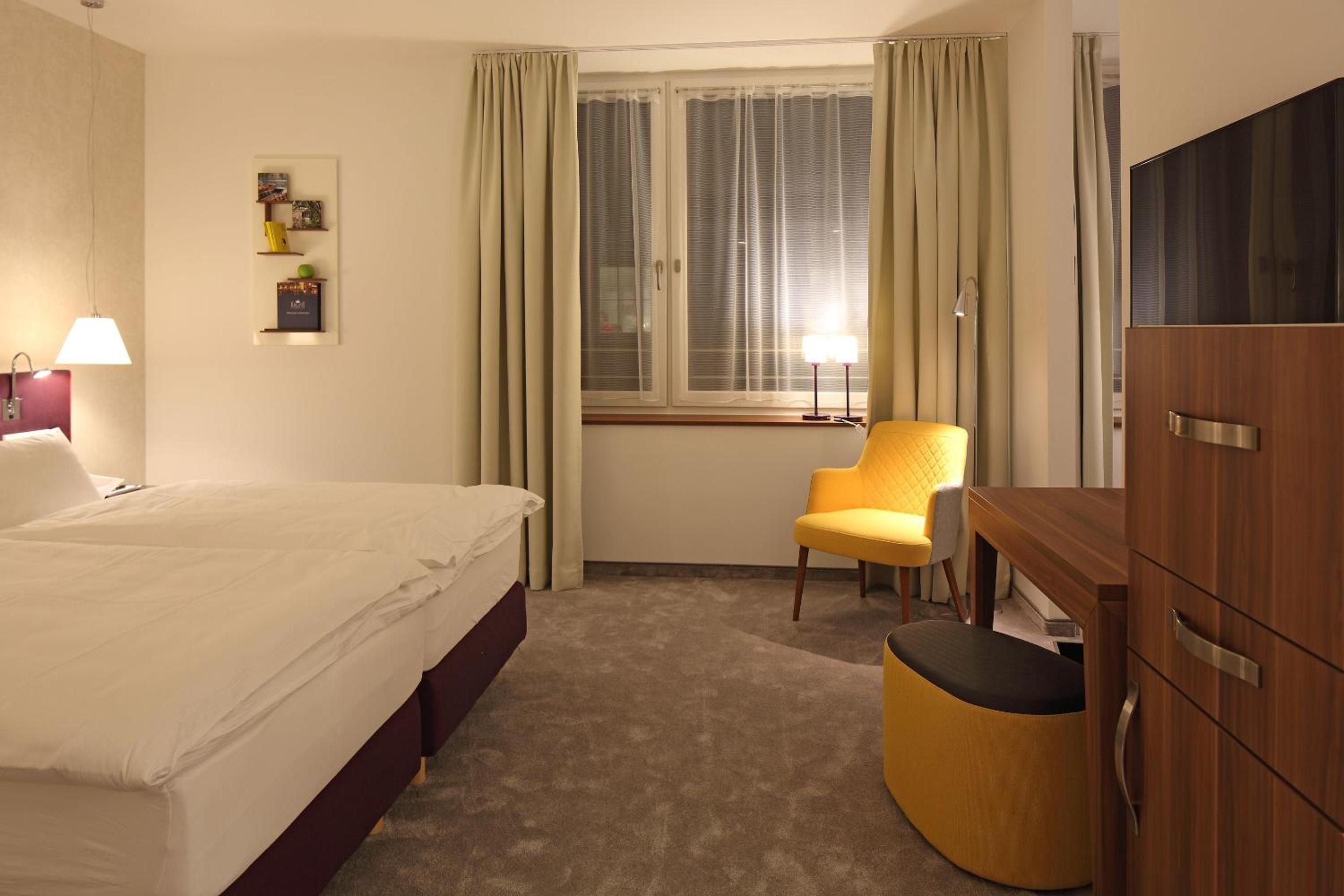 Double Room - Photo 2