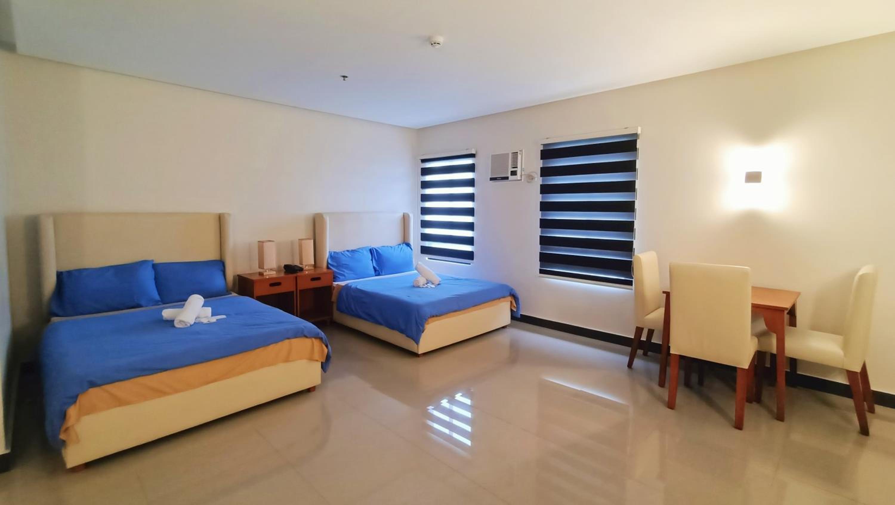 Deluxe Family Room - Photo 4