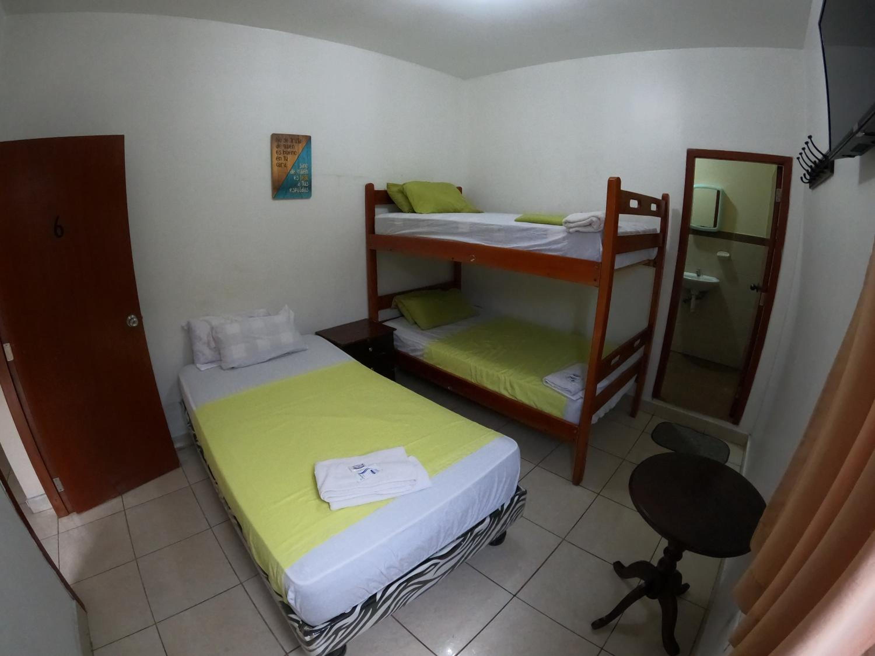Classic Triple Room photo 1
