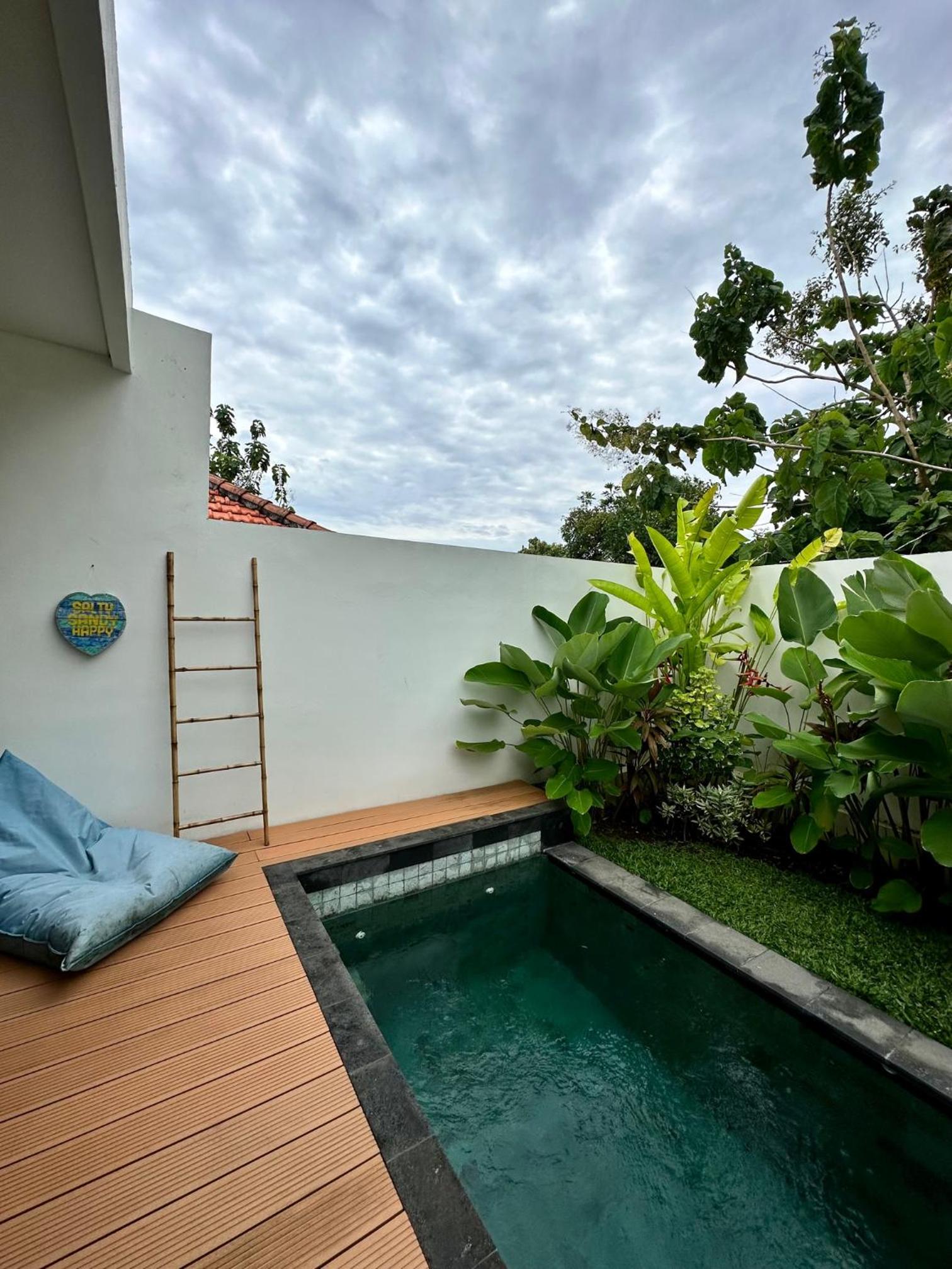 One-Bedroom Villa - Photo 40