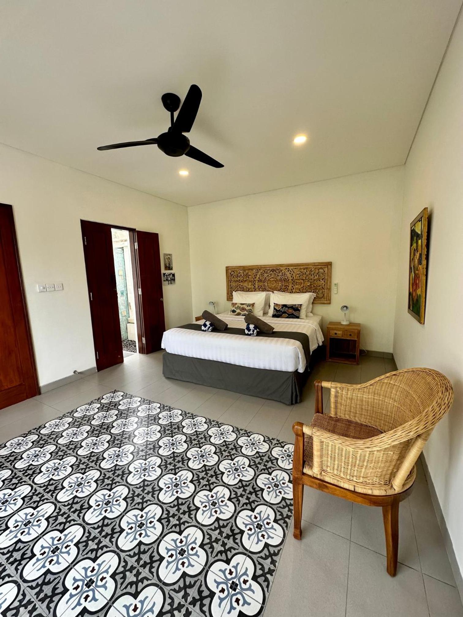 One-Bedroom Villa - Photo 42