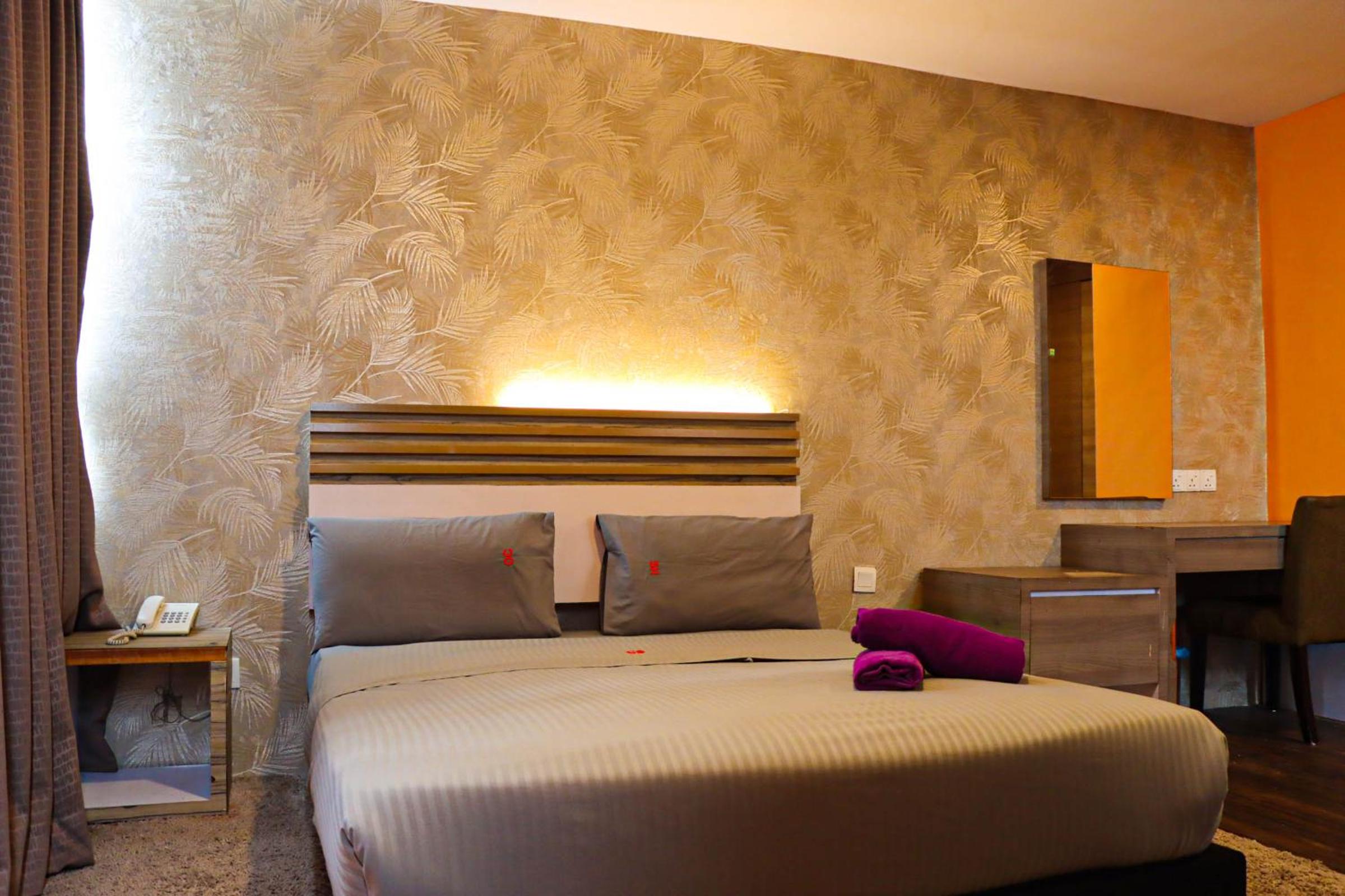 Deluxe Queen Room photo 1