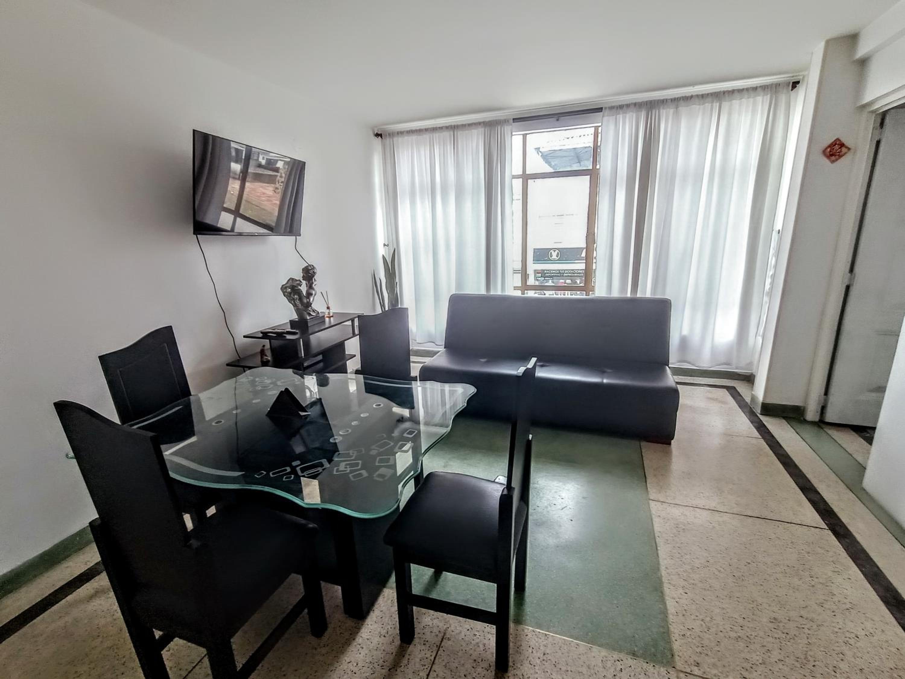 Three-Bedroom Apartment photo 1