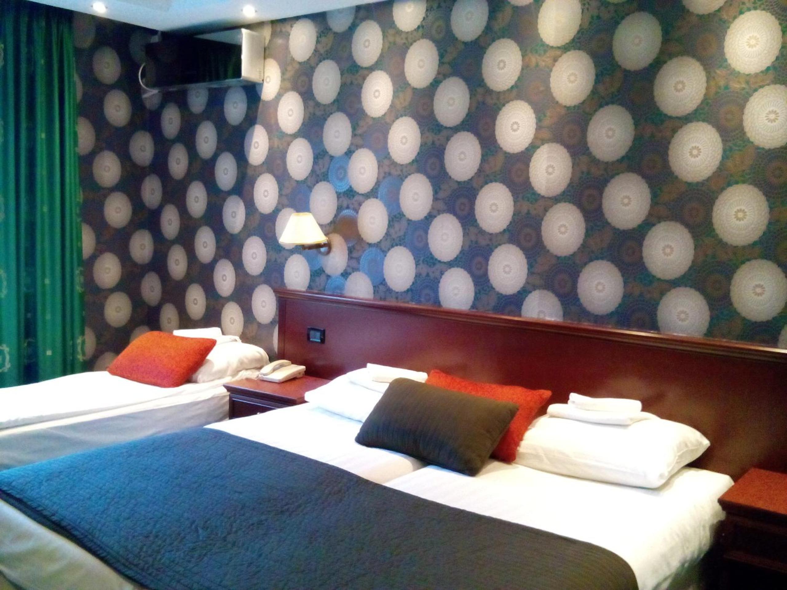 Superior Triple Room - Photo 1