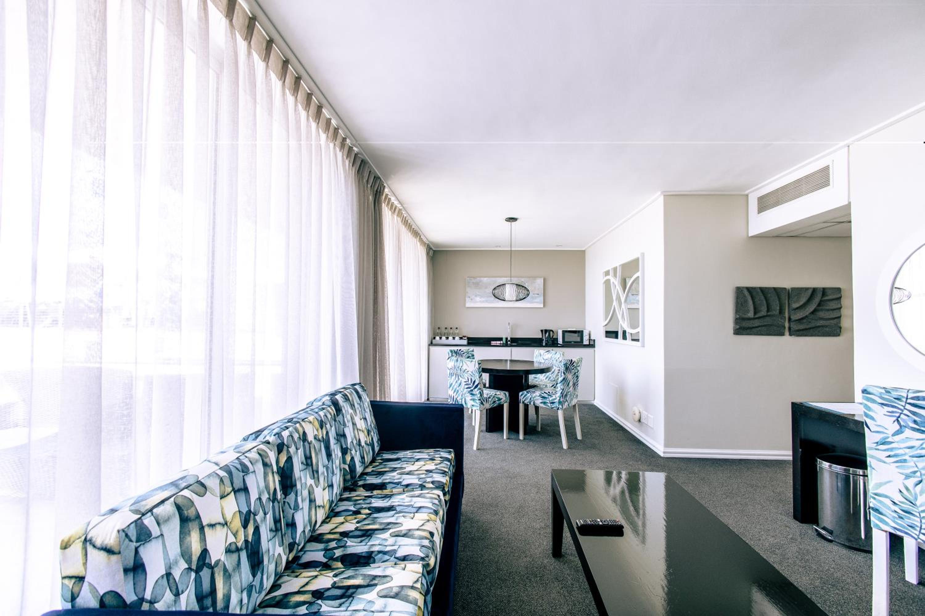 Two-Bedroom Suite - Photo 12