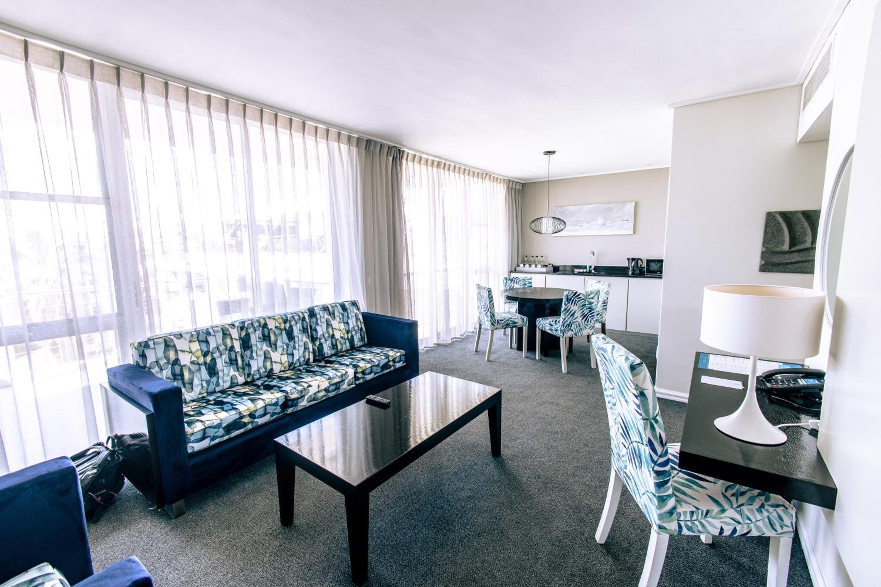 Two-Bedroom Suite - Photo 10