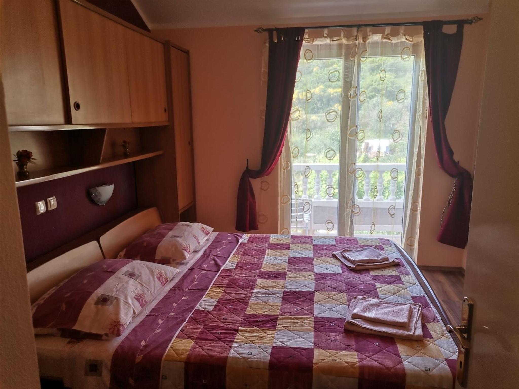 Superior Two Bedroom Apartment with Balcony and Sea View