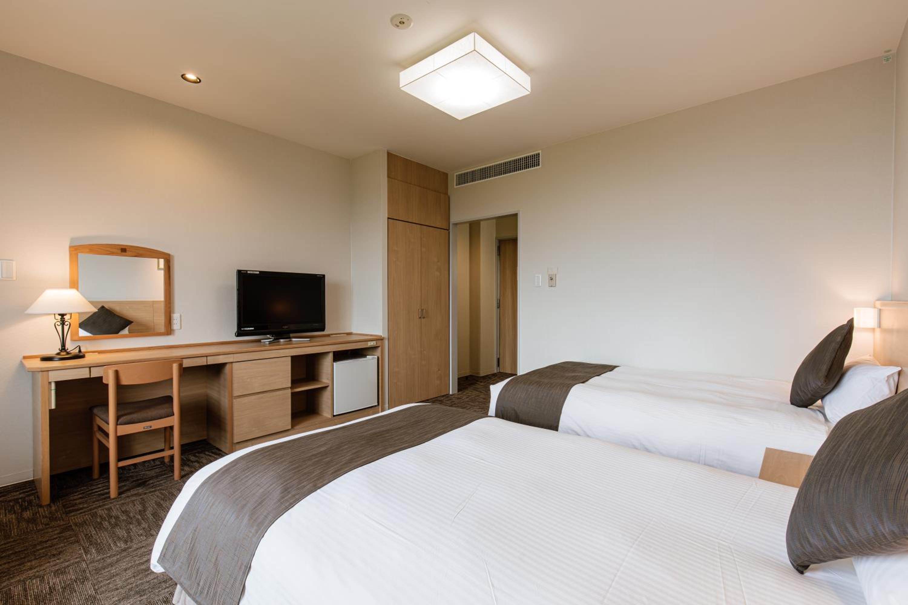 Standard Twin (With Sofa Bed) - Photo 2