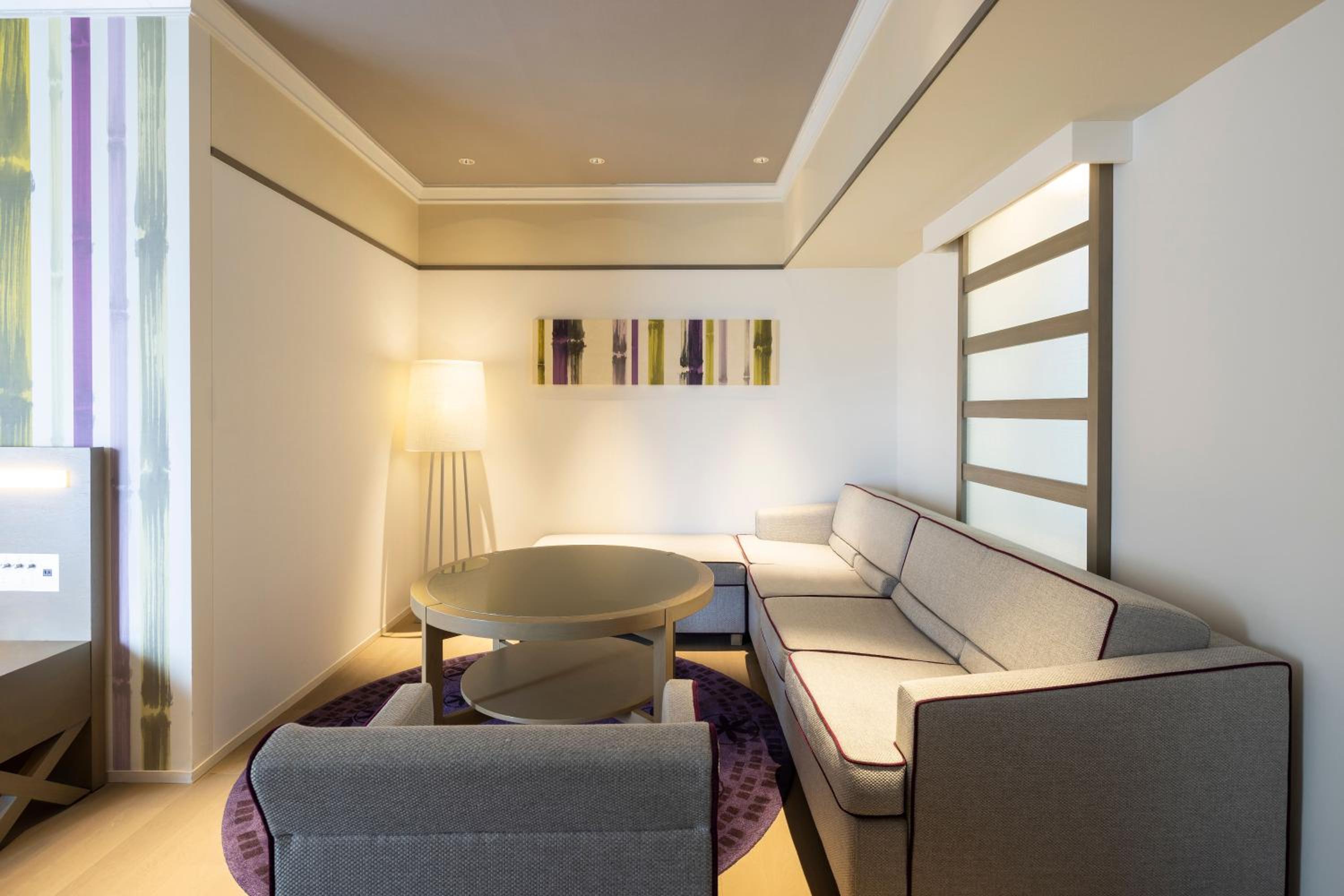 Junior King Suite - Photo 5