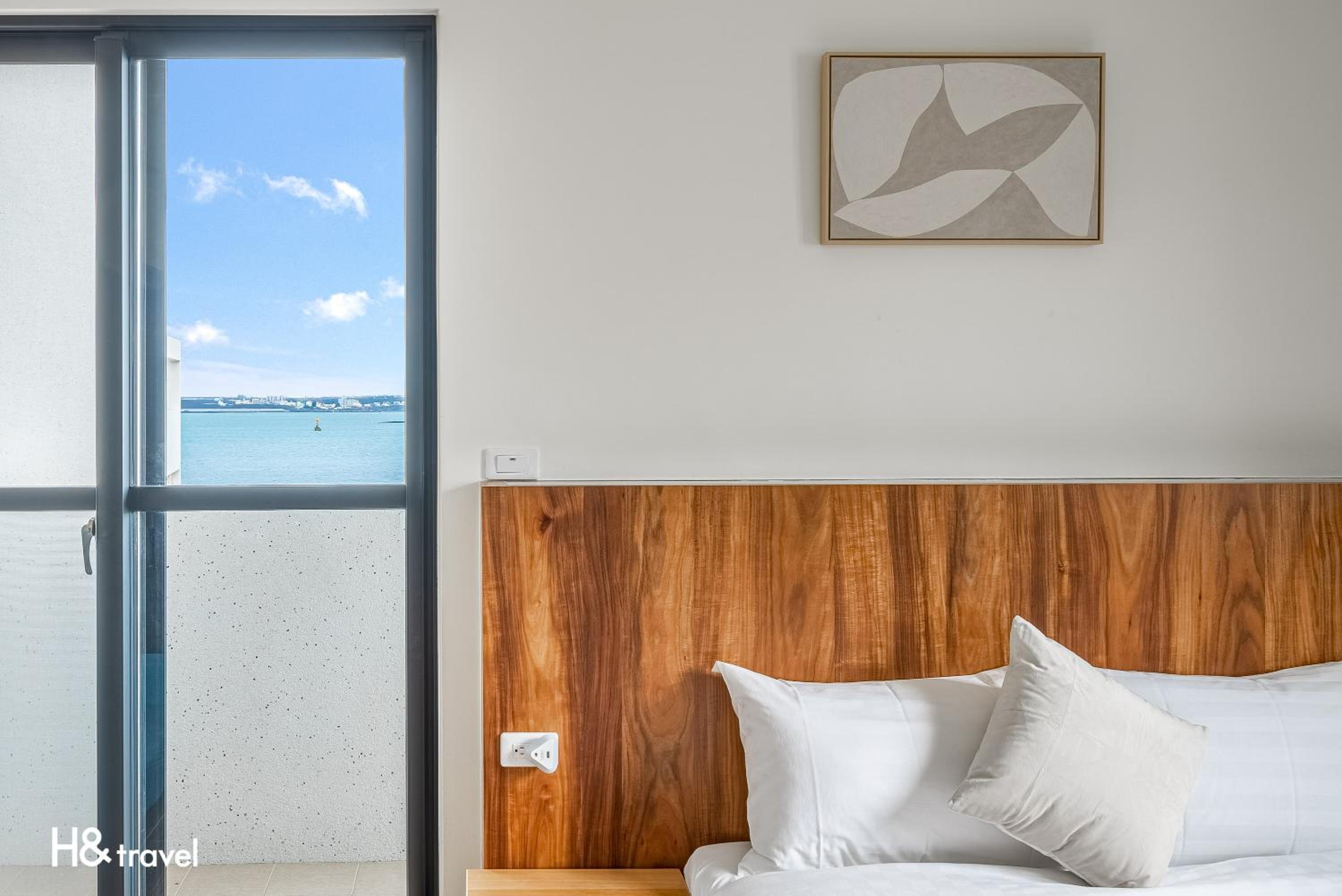 Superior Double Room with Sea View and Balcony photo 2