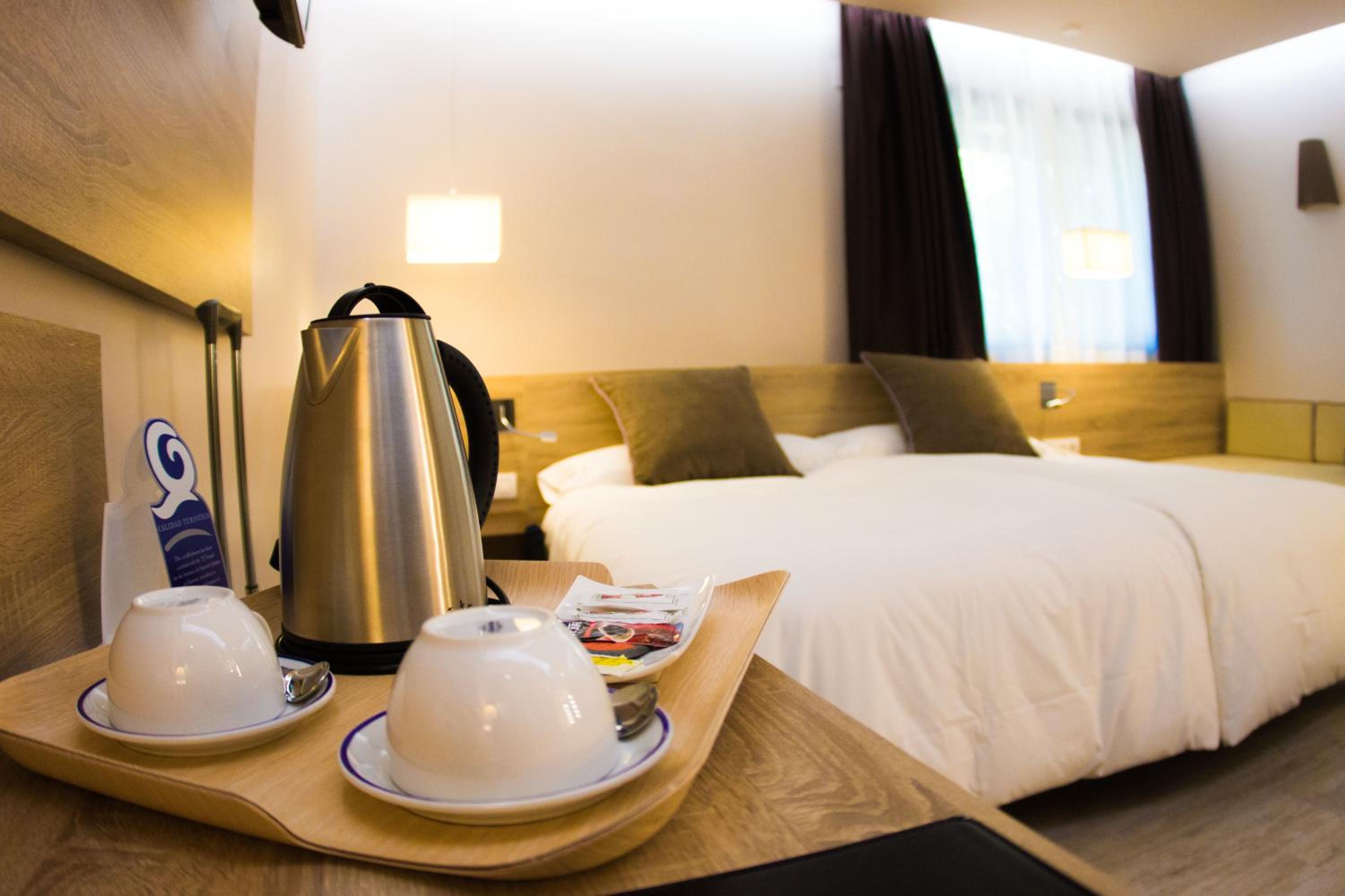 Executive Suite - Photo 5
