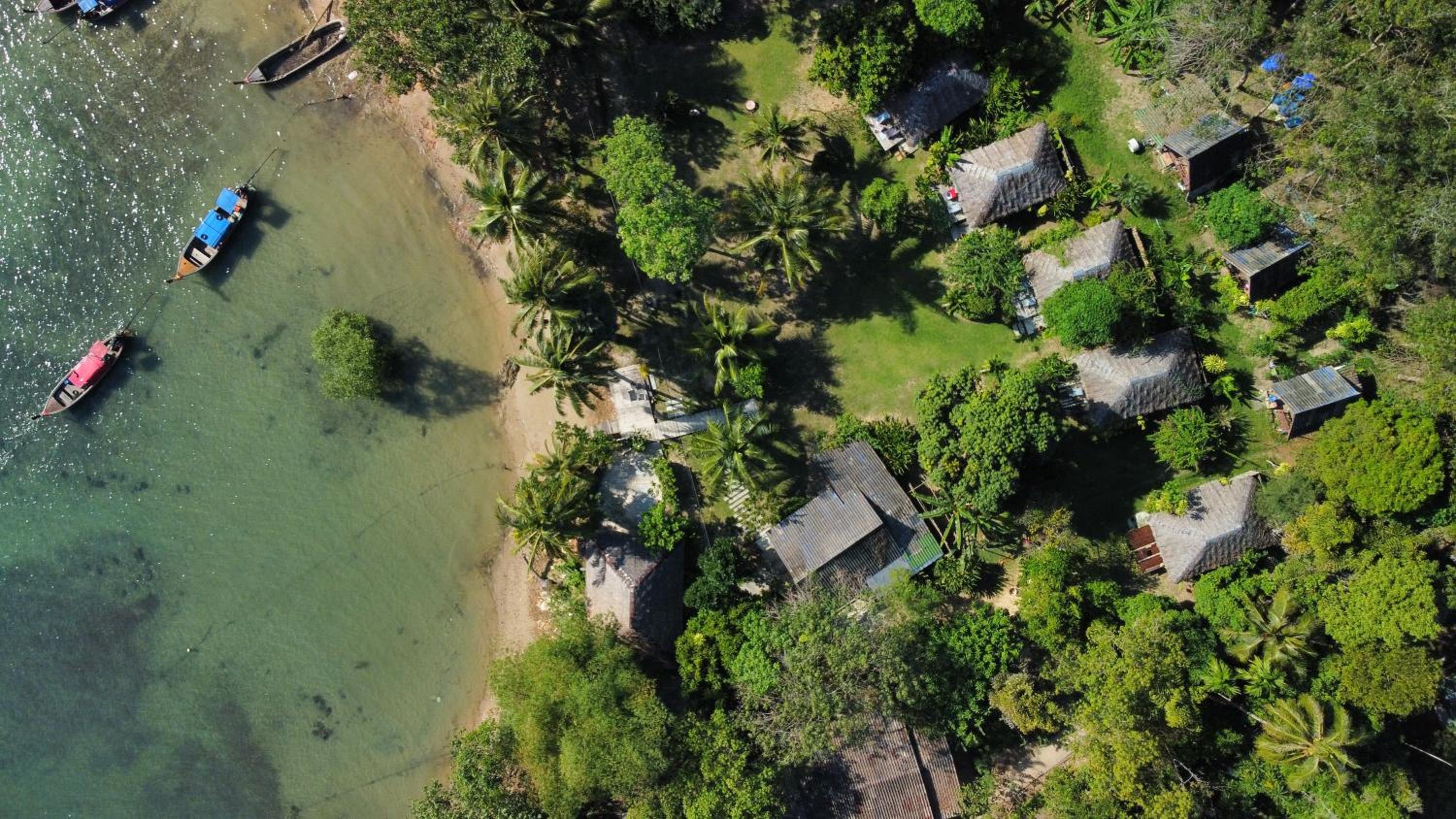 Bungalow with Sea View photo 3