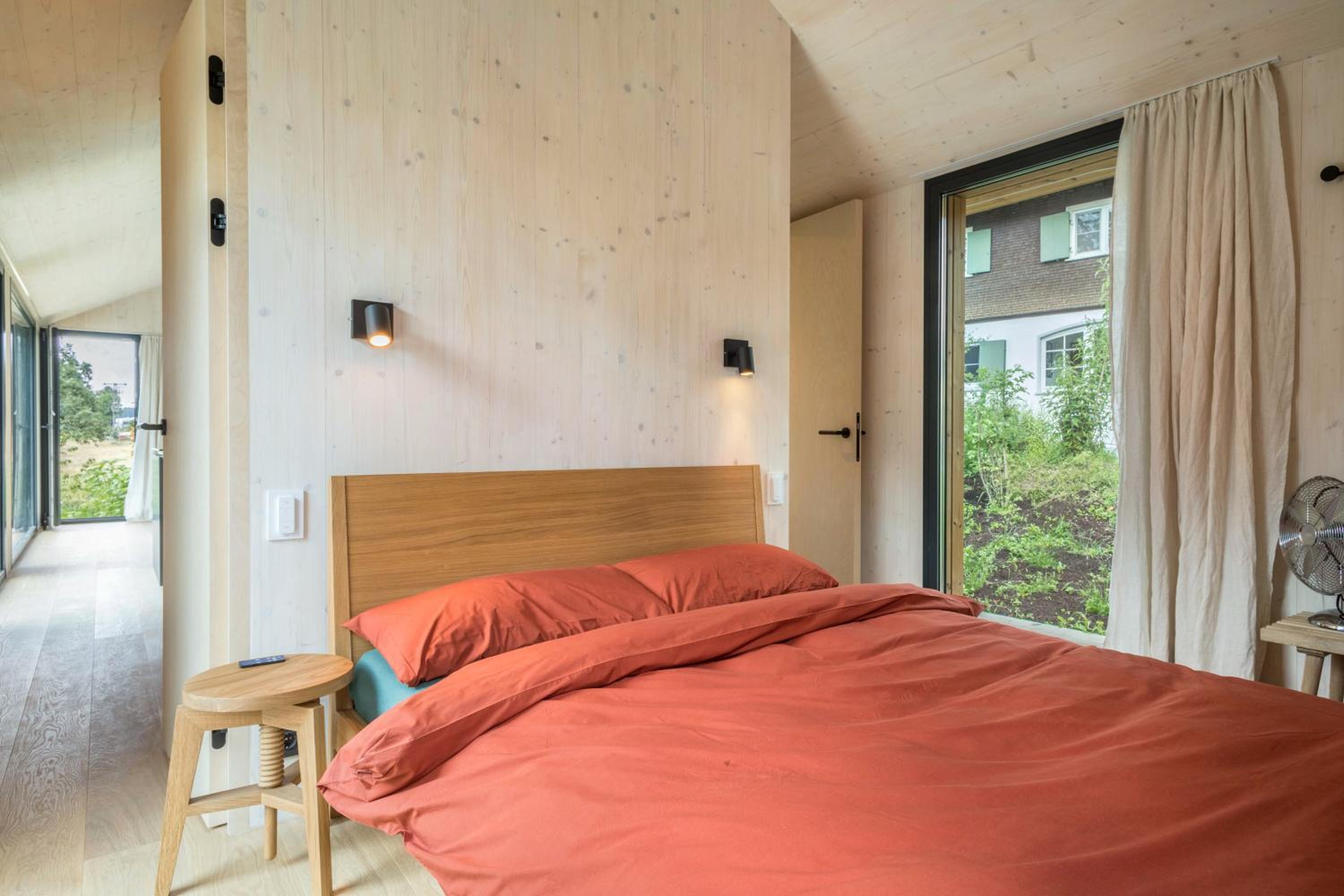 One-Bedroom House photo 2