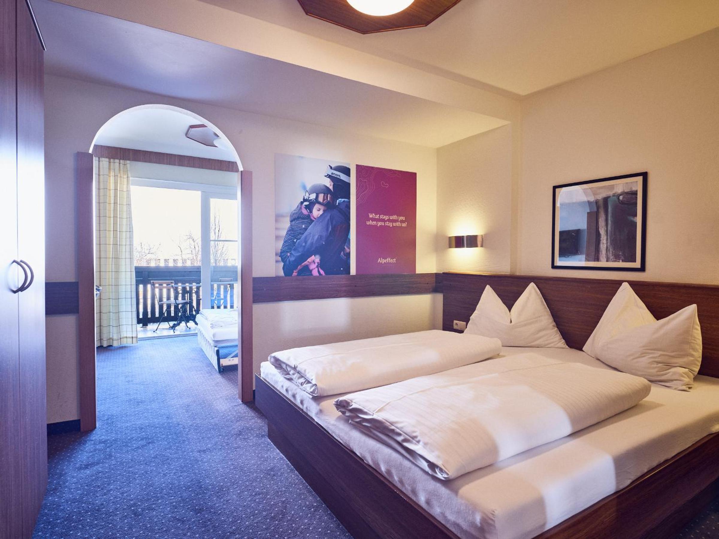 Double Room (2 Adults + 2 Child )