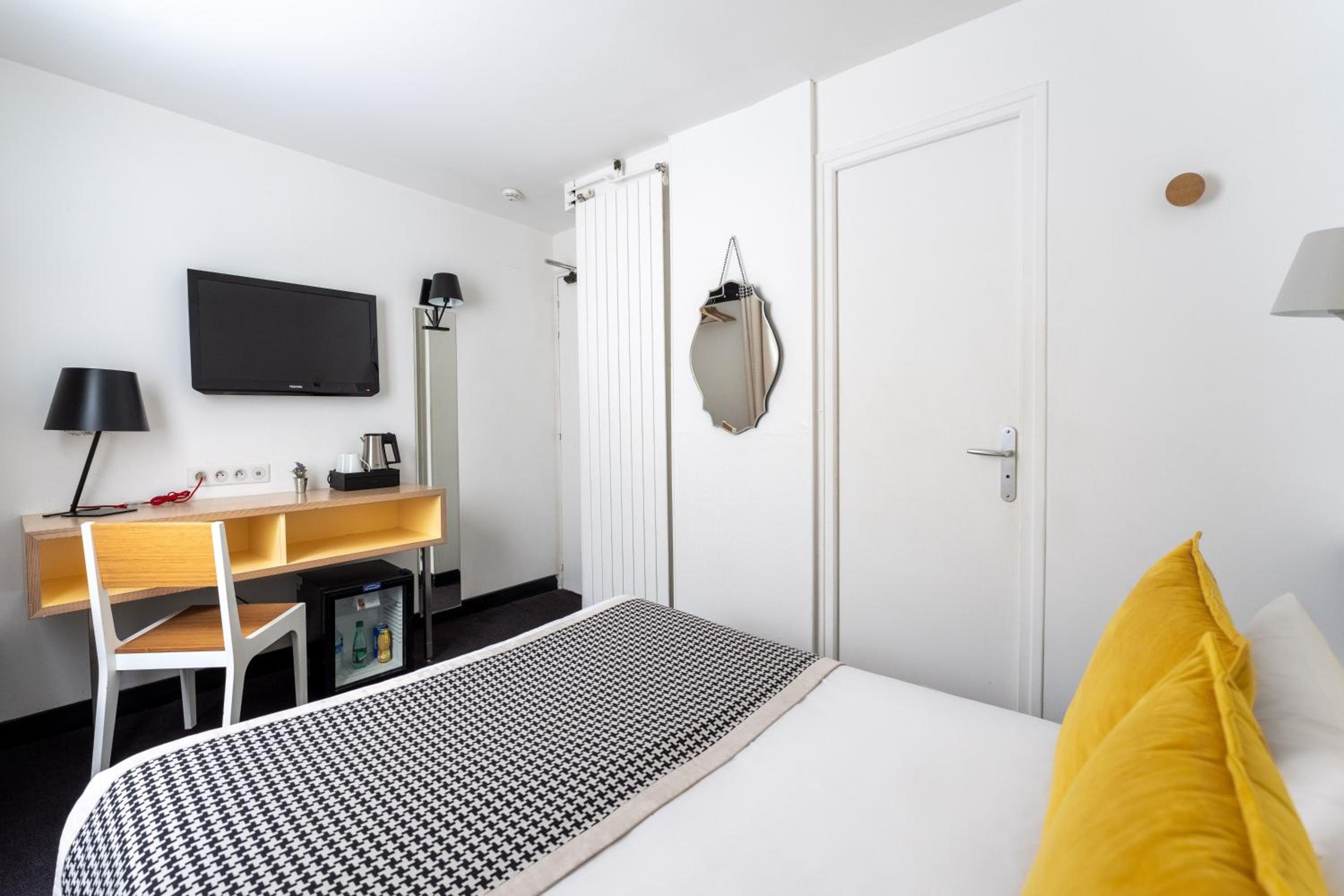 Connecting Room - 2 Bedrooms thumbnail 5