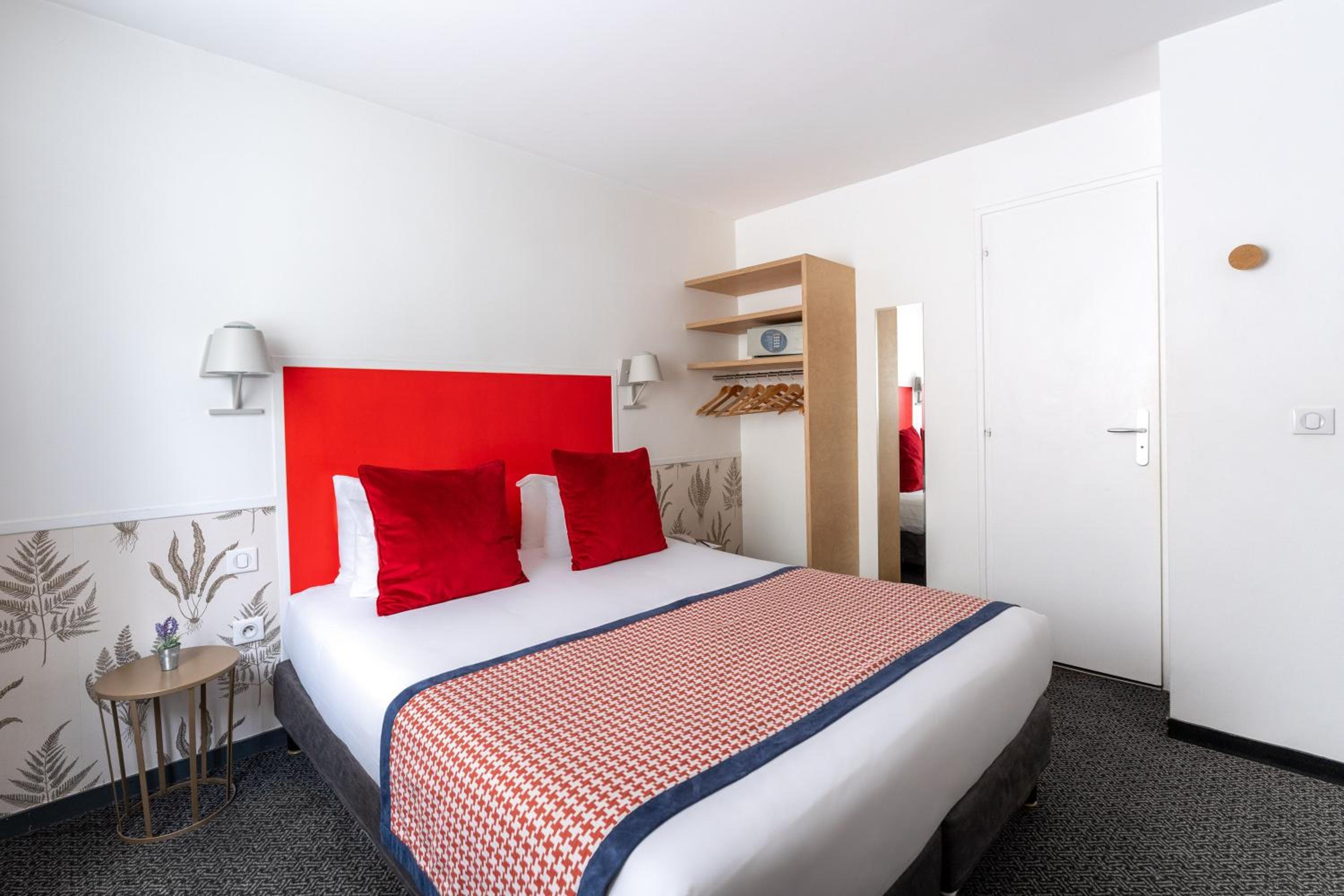 Connecting Room - 2 Bedrooms